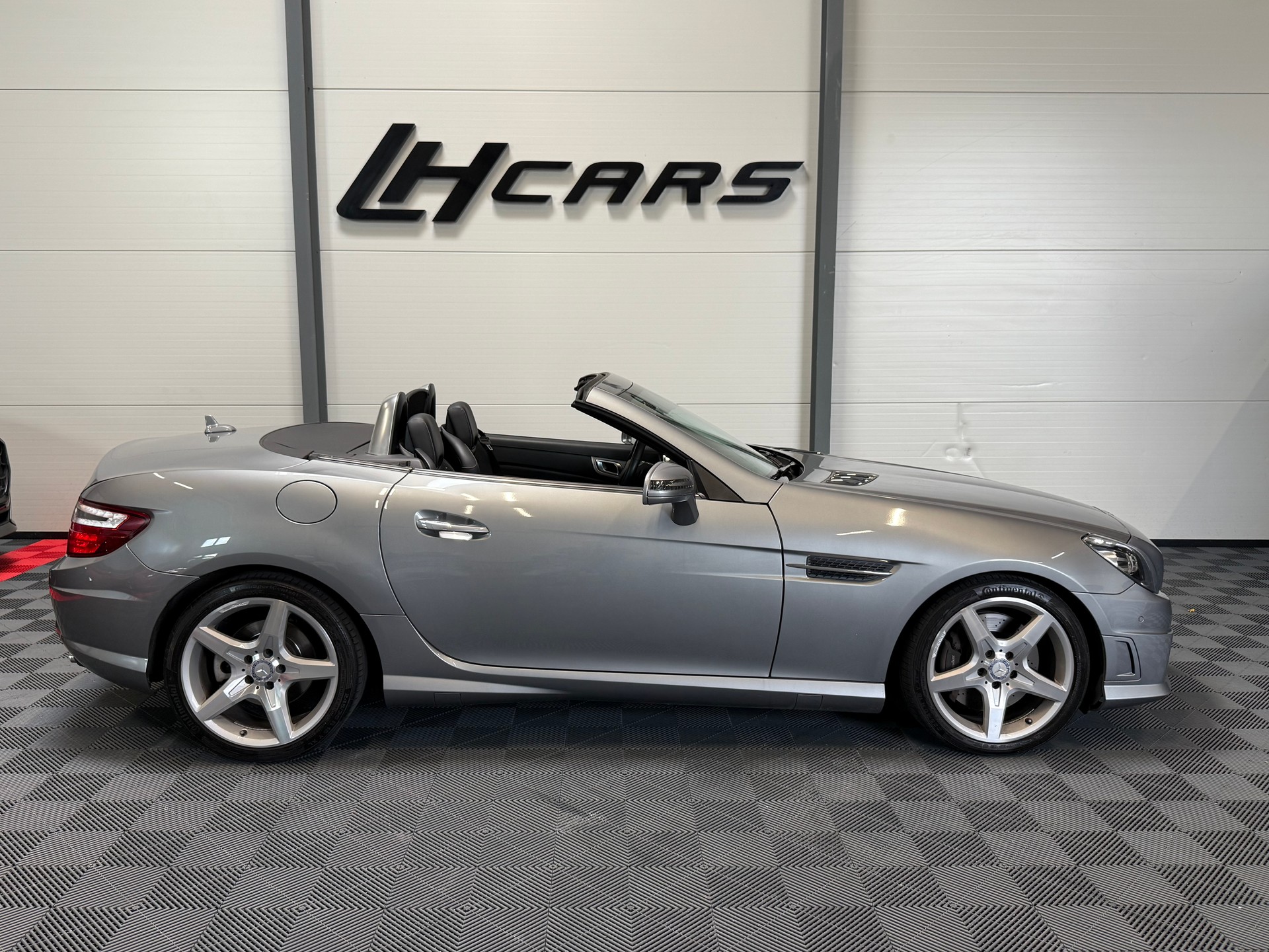 MERCEDES-BENZ SLK 350 BlueEffic. Cabriolet AMG Line-image-5