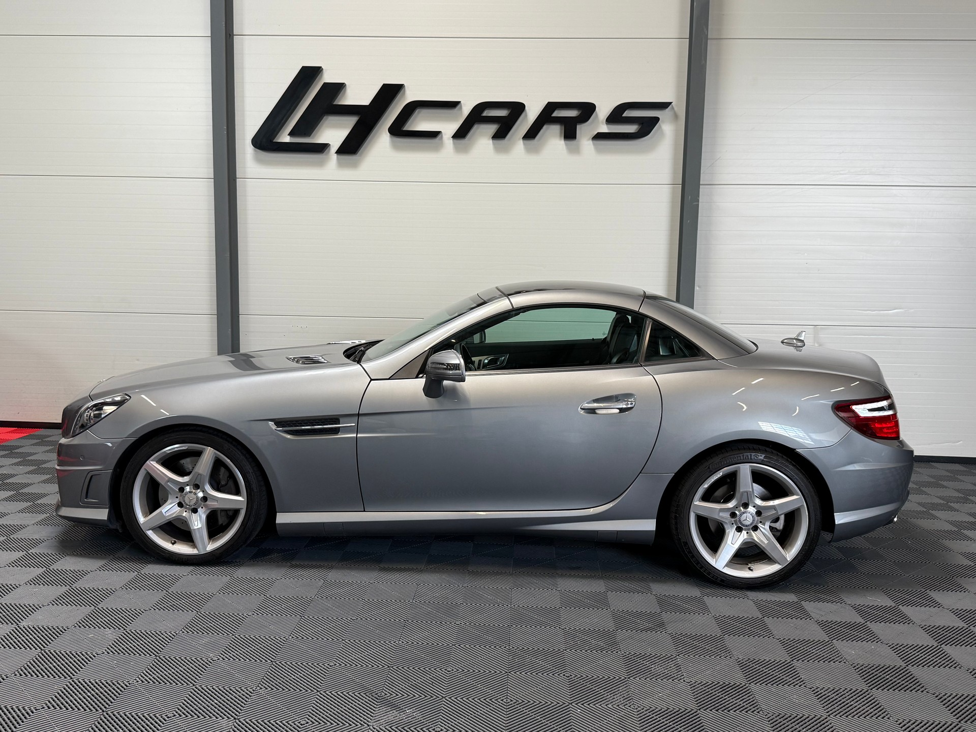 MERCEDES-BENZ SLK 350 BlueEffic. Cabriolet AMG Line-image-2