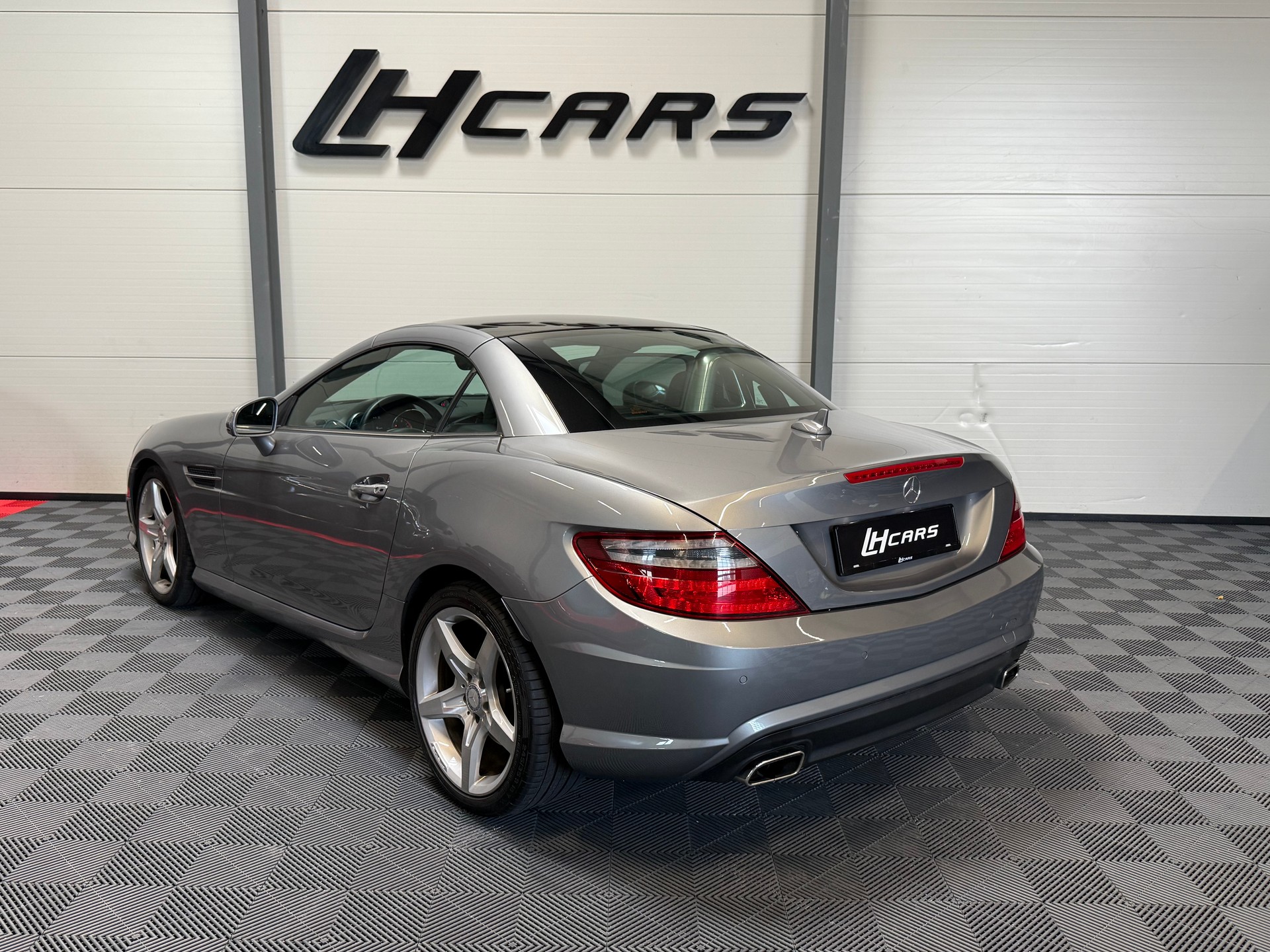 MERCEDES-BENZ SLK 350 BlueEffic. Cabriolet AMG Line-image-3