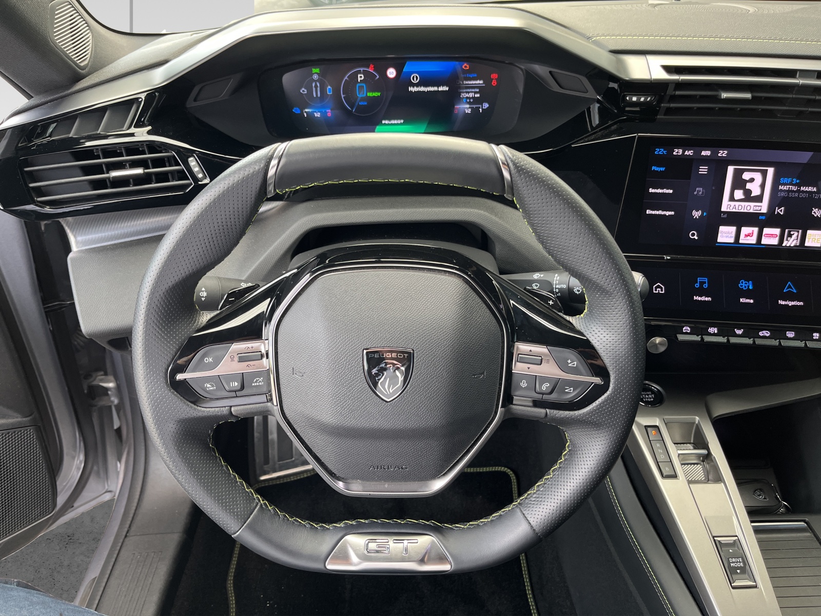 PEUGEOT 308 SW 1.6 PHEV 180 GT-image-8