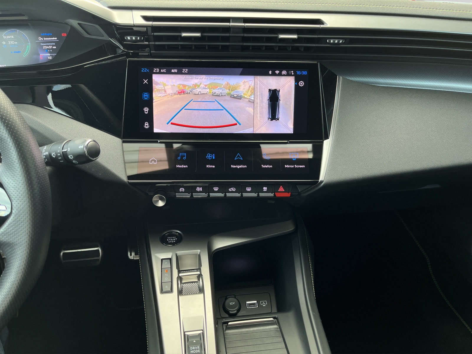 PEUGEOT 308 SW 1.6 PHEV 180 GT-image-11