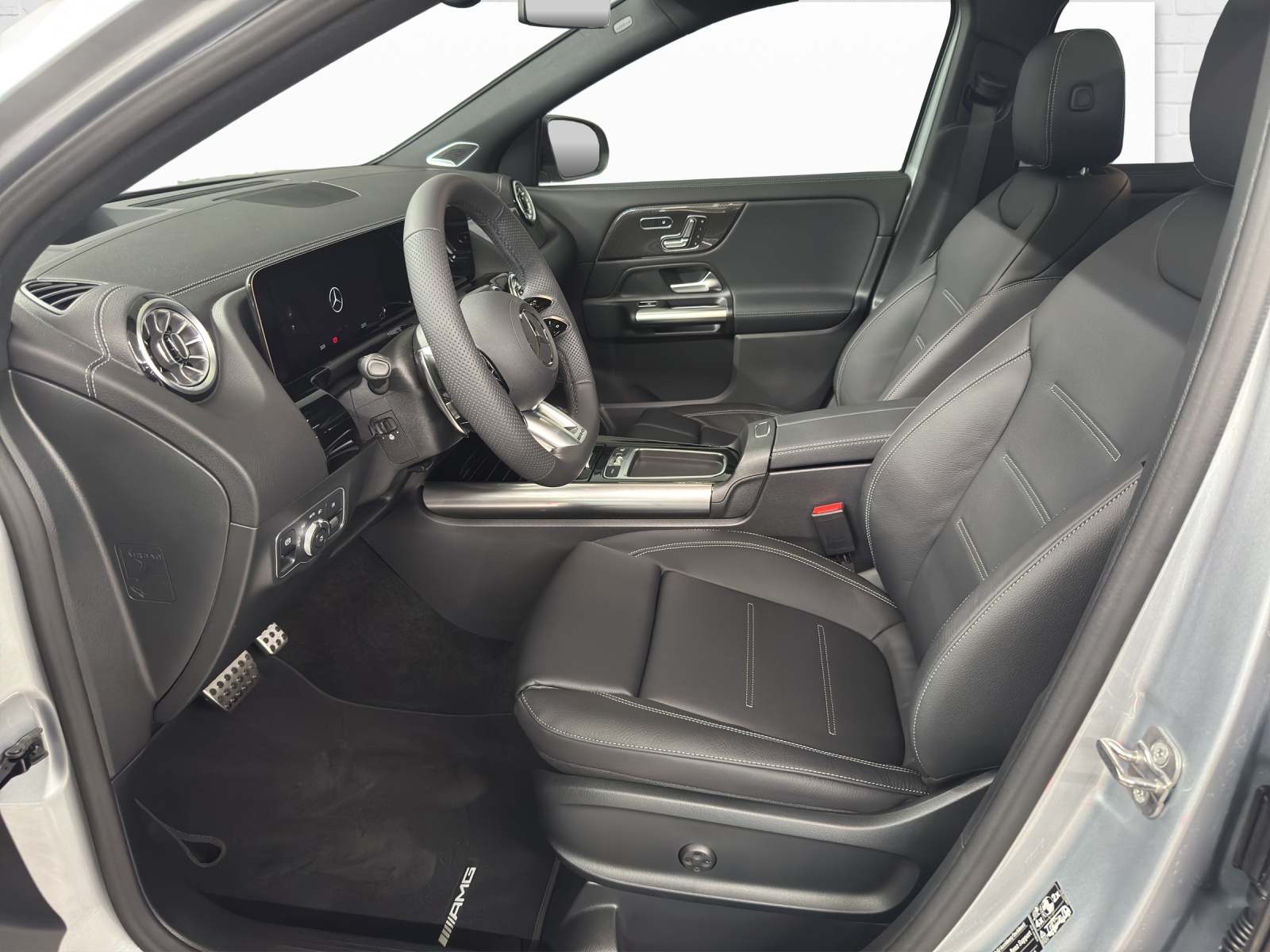 MERCEDES-BENZ AMG GLA 35 4Matic-image-6