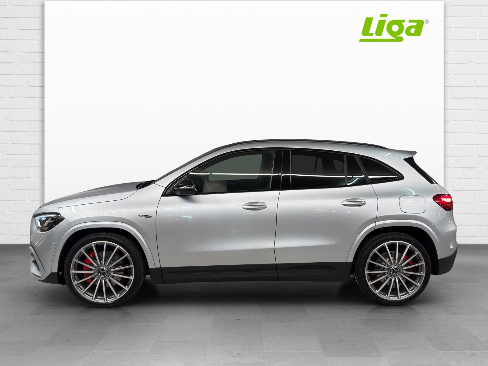 MERCEDES-BENZ AMG GLA 35 4Matic-image-0