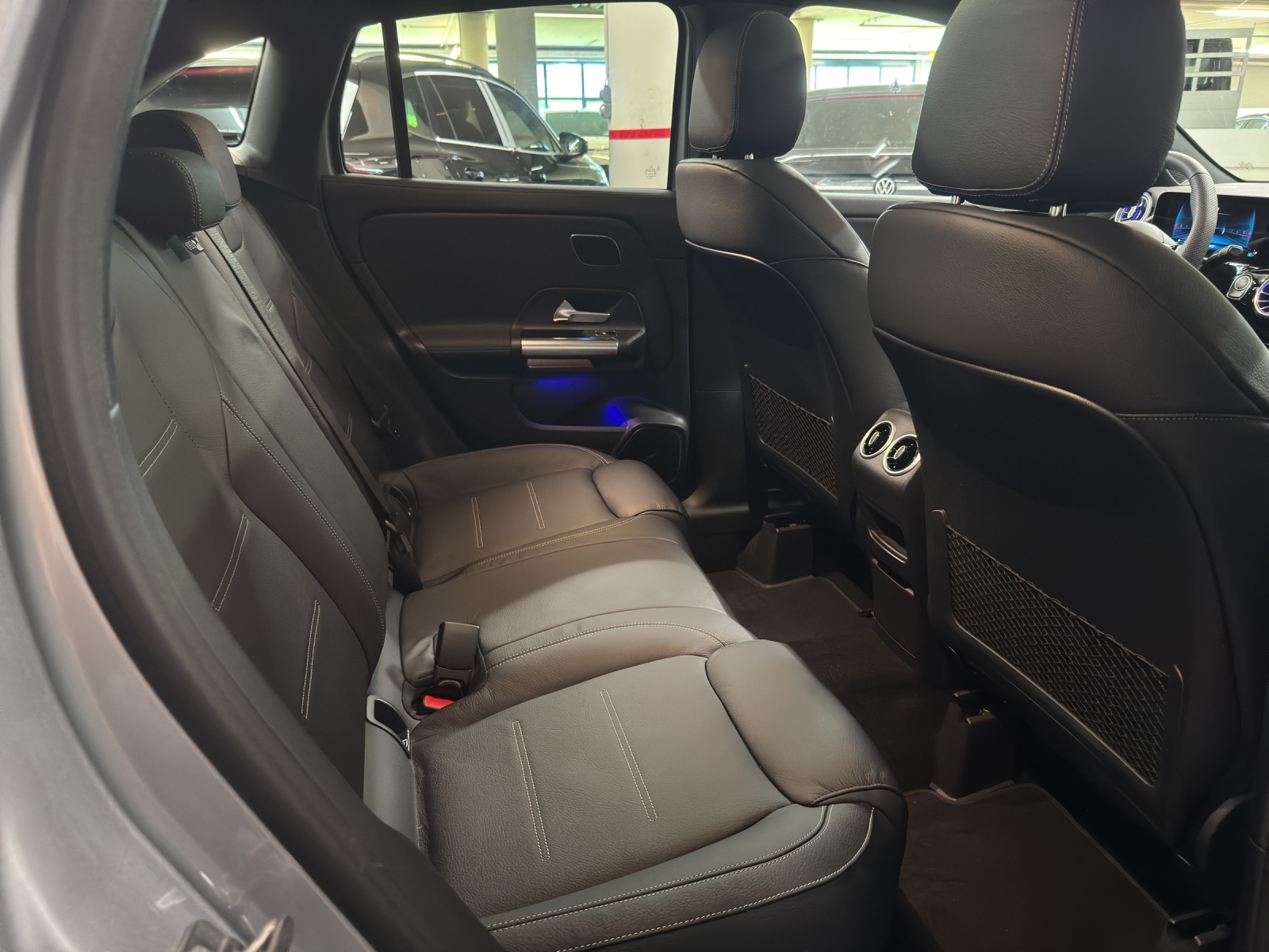MERCEDES-BENZ AMG GLA 35 4Matic-image-9