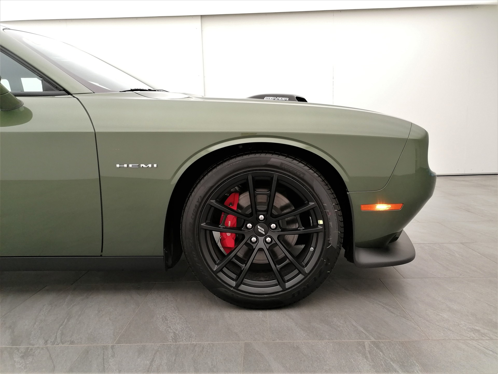 DODGE Challenger 5.7 R/T Shaker-image-6
