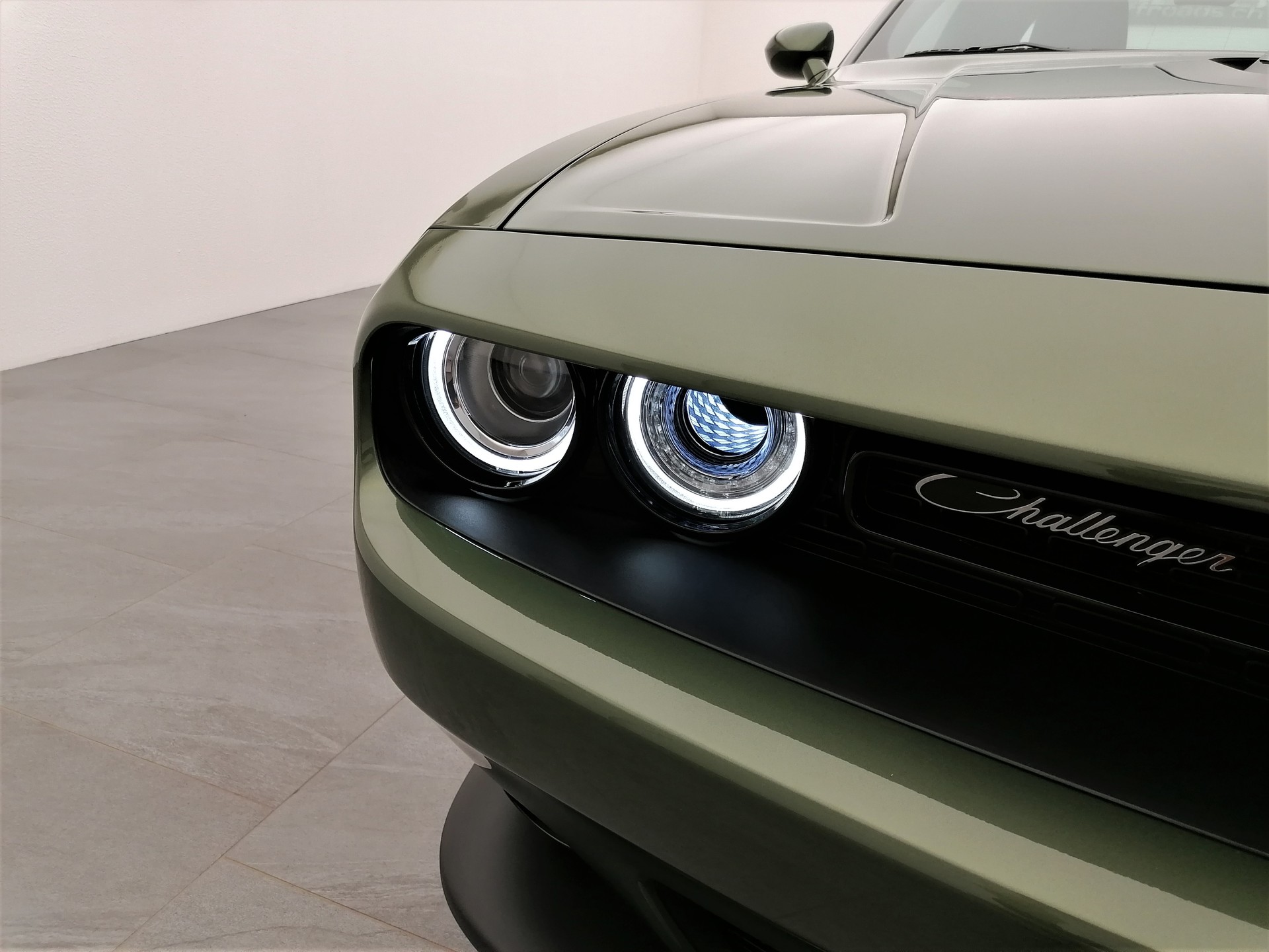 DODGE Challenger 5.7 R/T Shaker-image-7