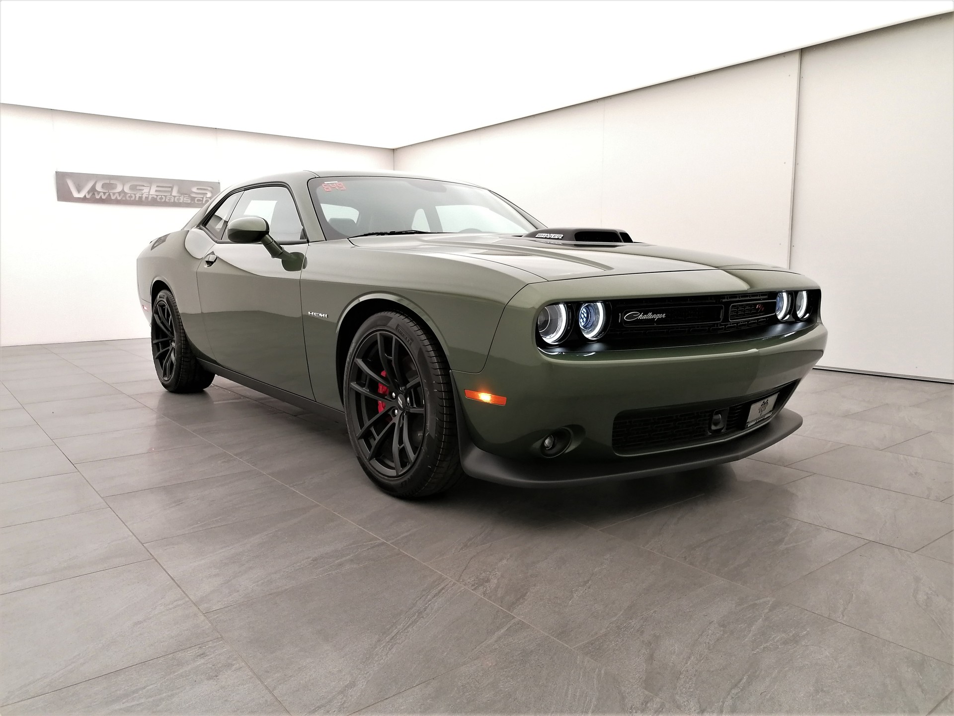 DODGE Challenger 5.7 R/T Shaker-image-2