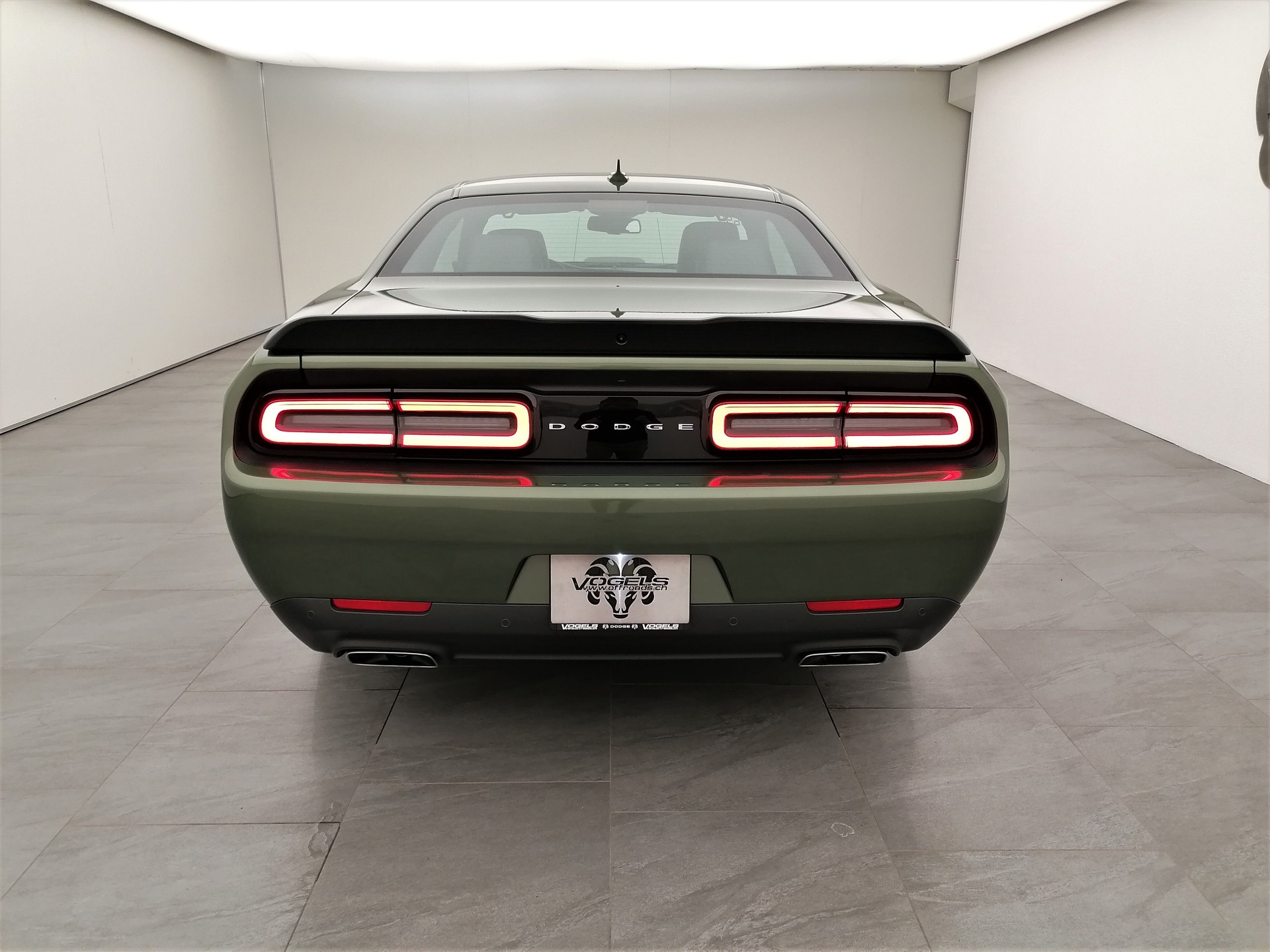DODGE Challenger 5.7 R/T Shaker-image-4