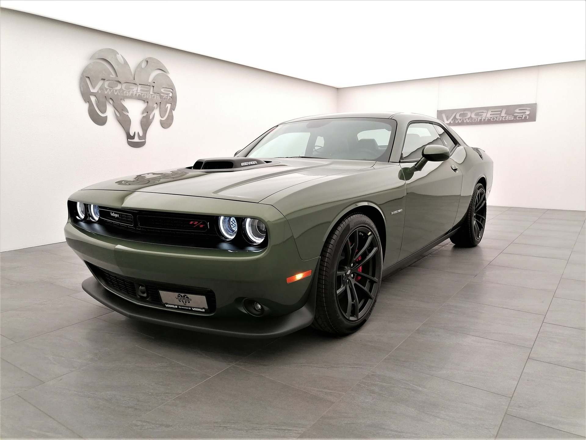 DODGE Challenger 5.7 R/T Shaker-image-0