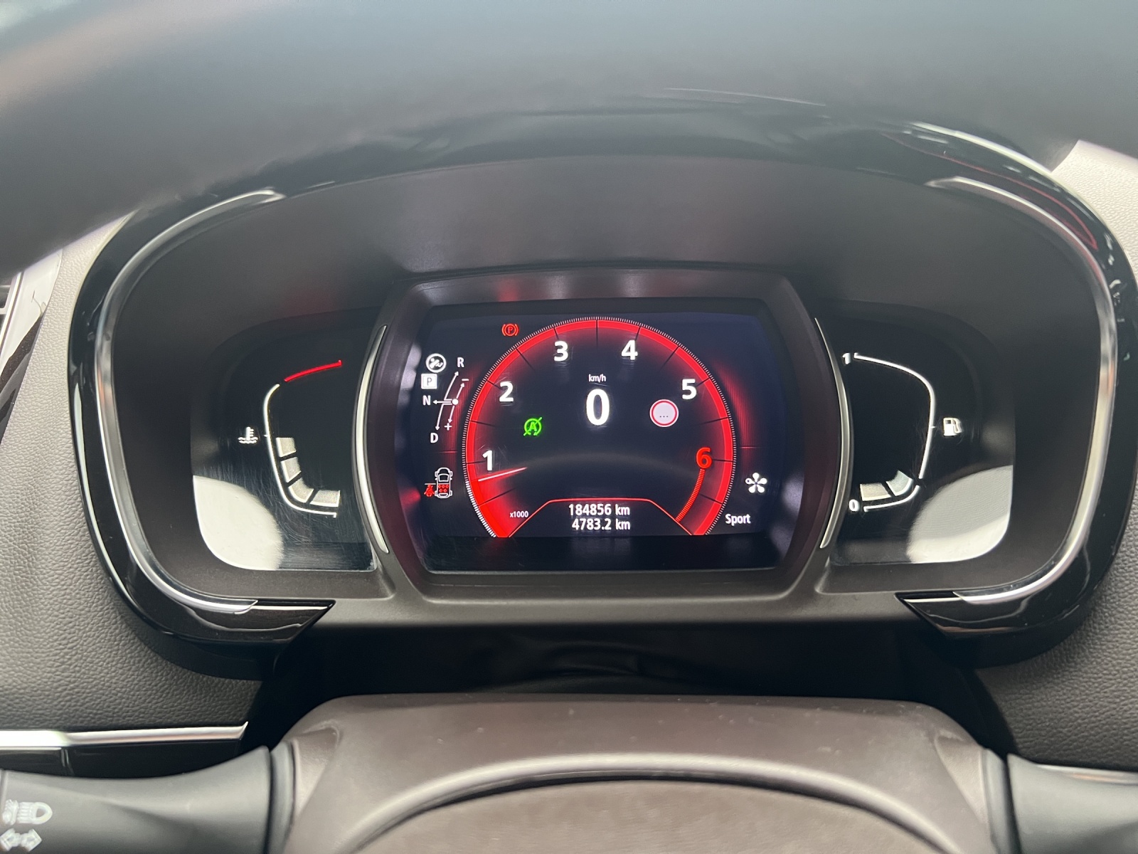RENAULT Espace 1.8 TCe Intens EDC-image-23