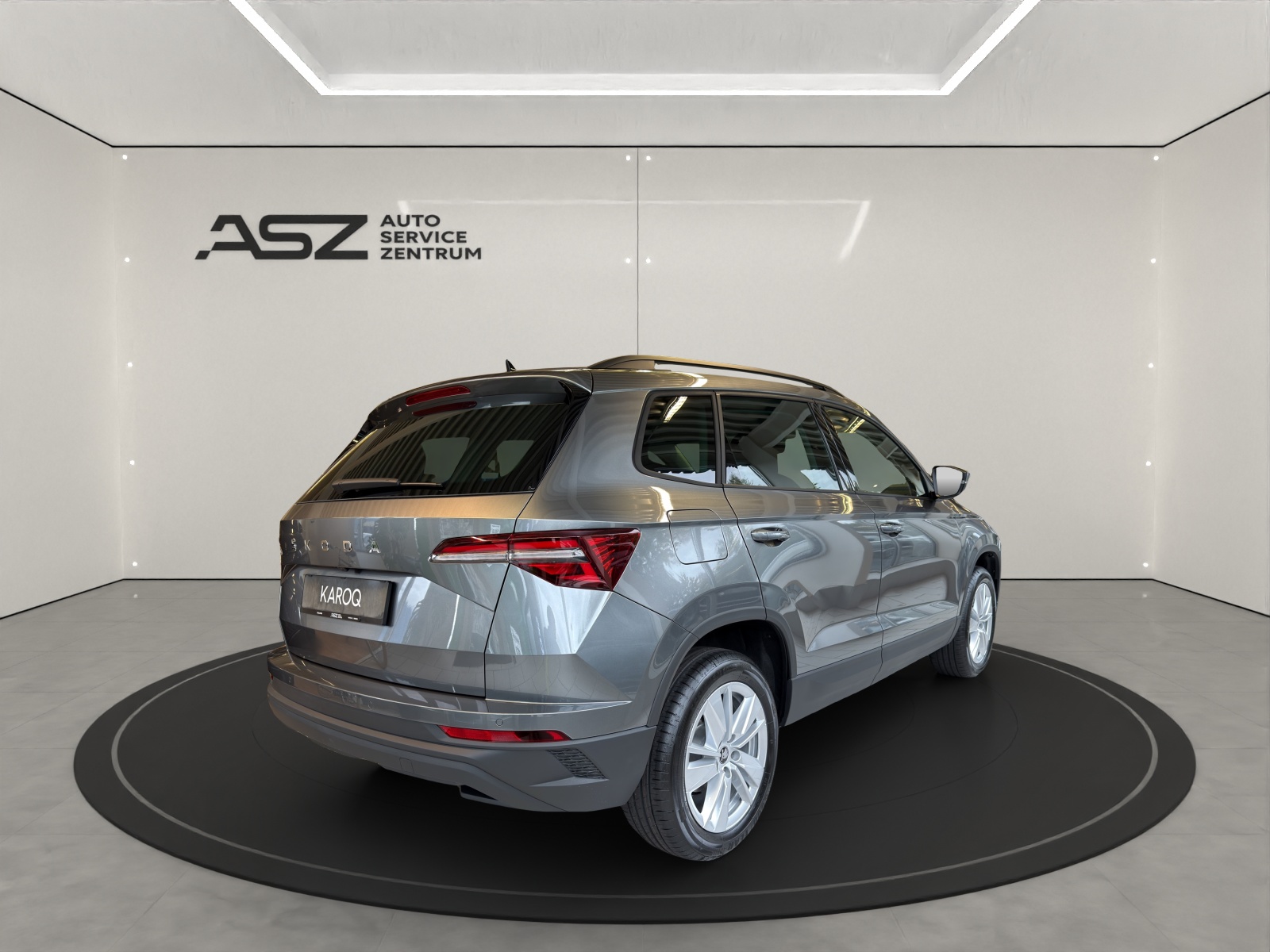 SKODA Karoq 1.5 TSI Selection DSG-image-2