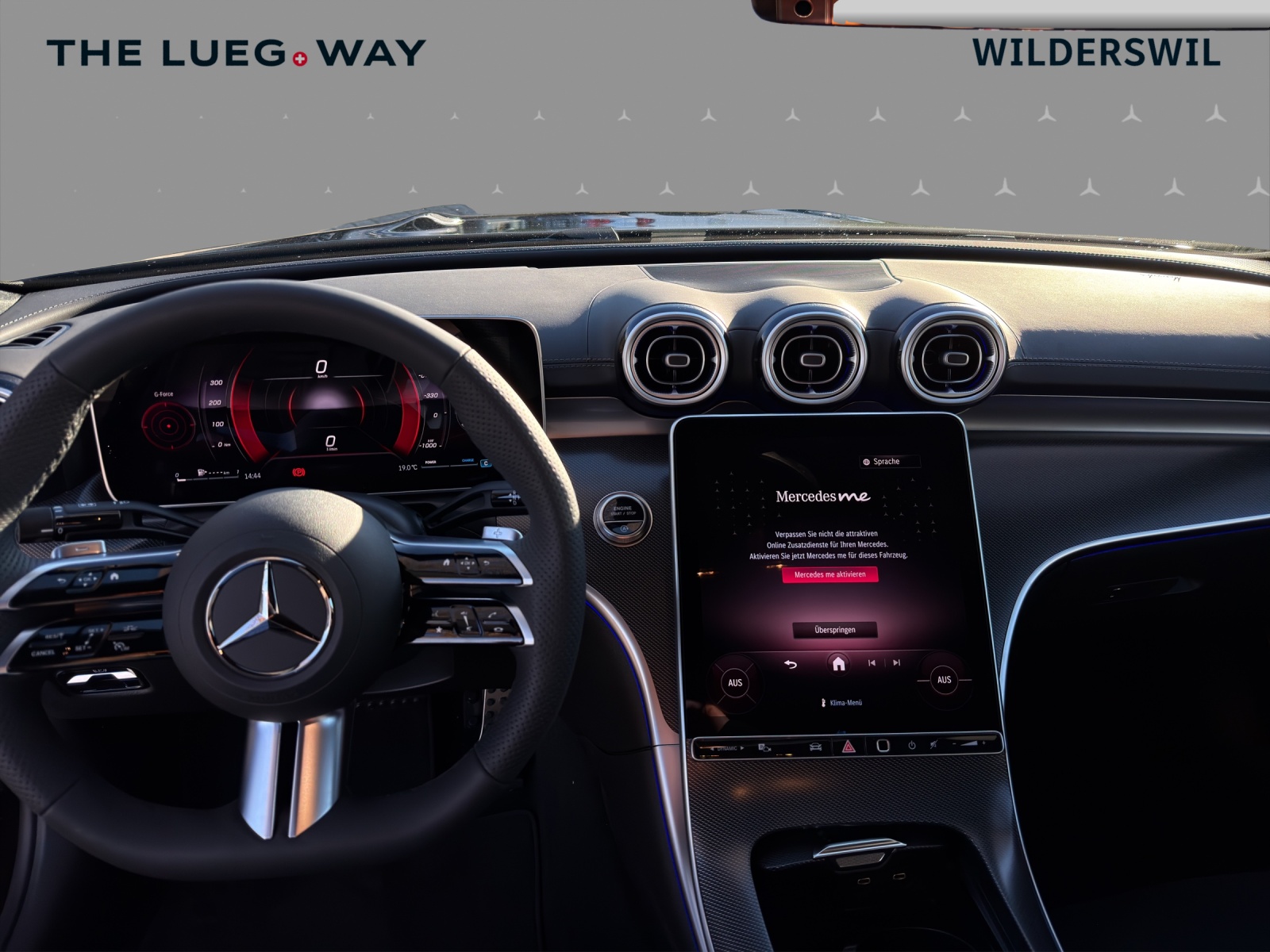 MERCEDES-BENZ C 200 4 Matic-image-10