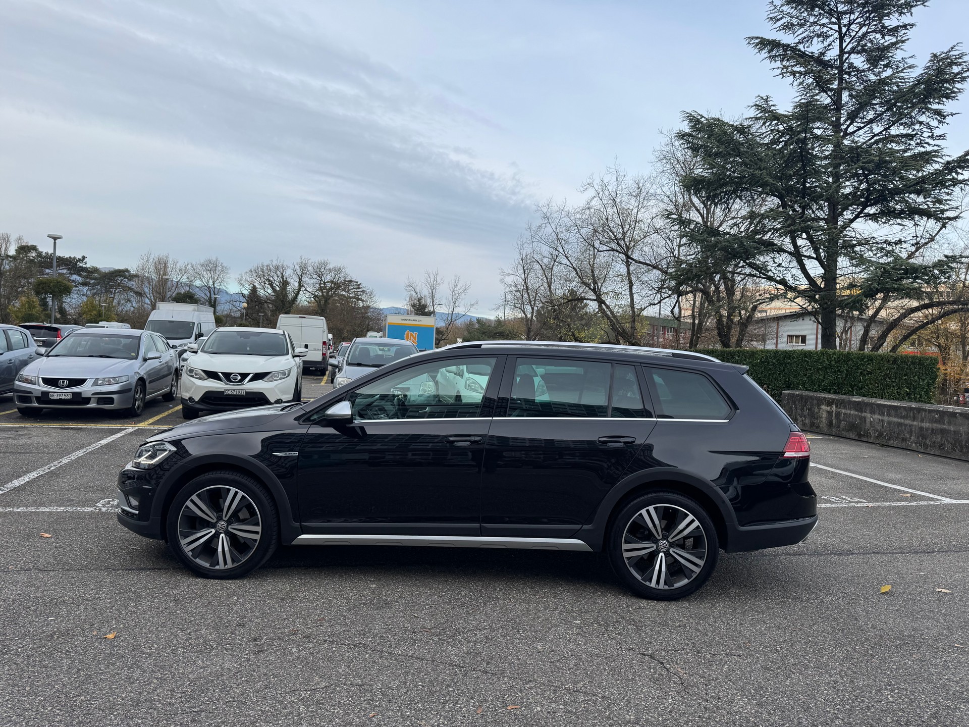 VW Golf 2.0 TDI Alltrack 4Motion DSG-image-6