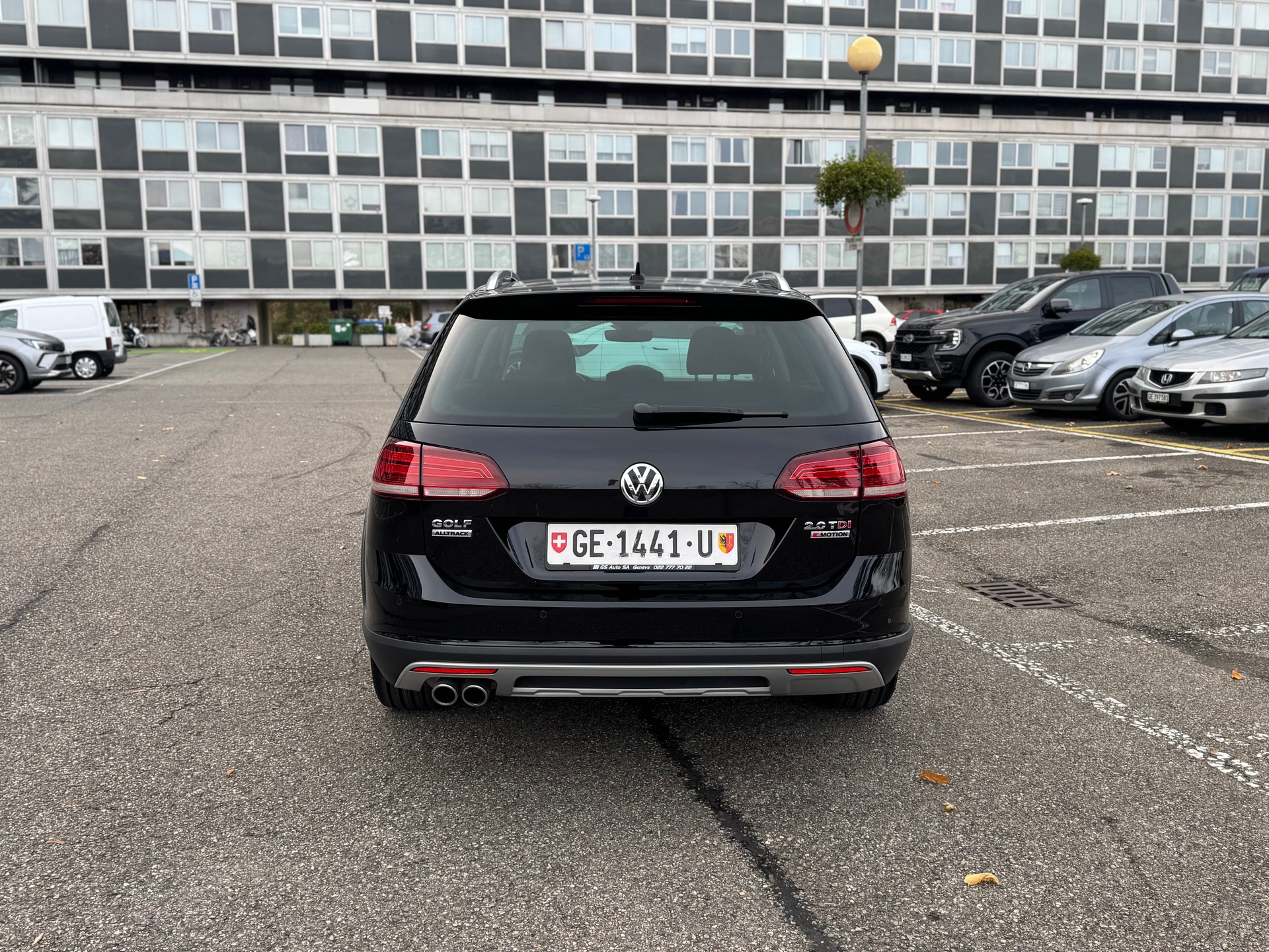 VW Golf 2.0 TDI Alltrack 4Motion DSG-image-8