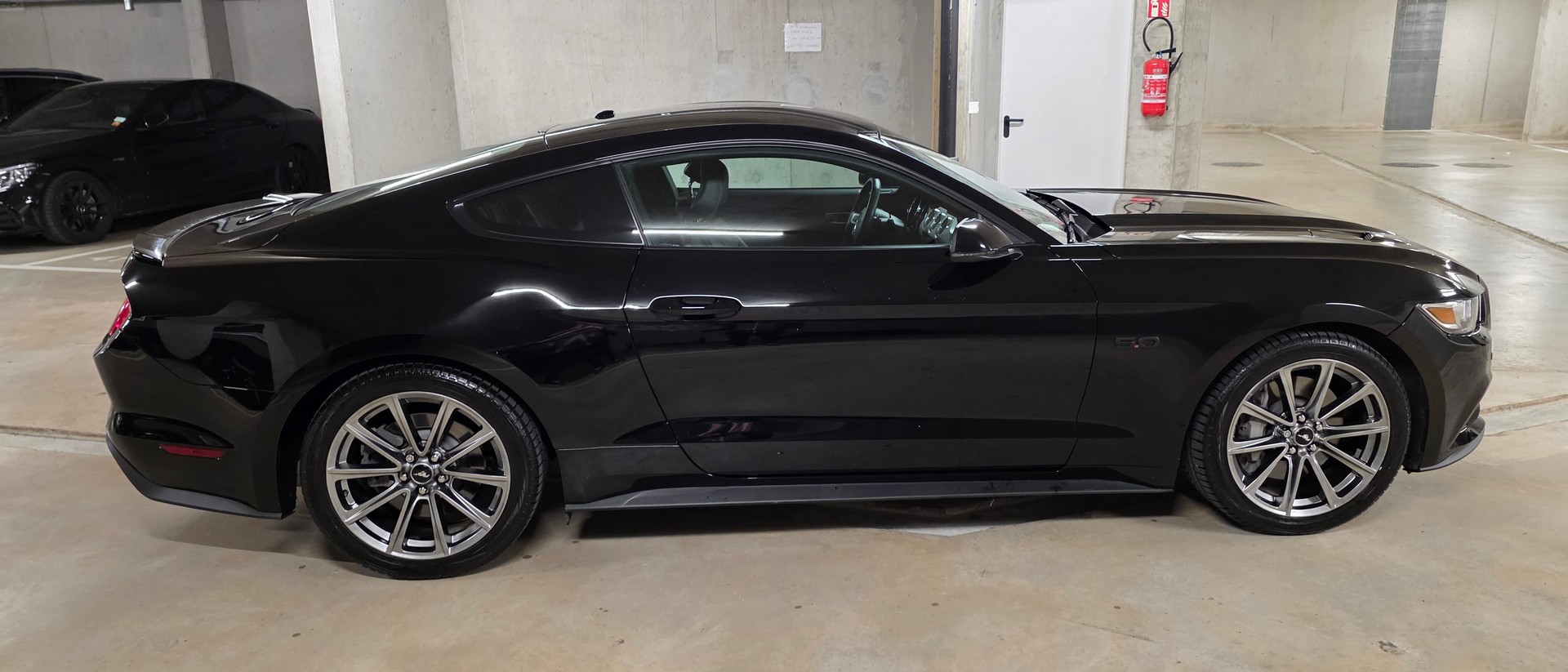 FORD Mustang Fastback 5.0 V8 GT Automat-image-1