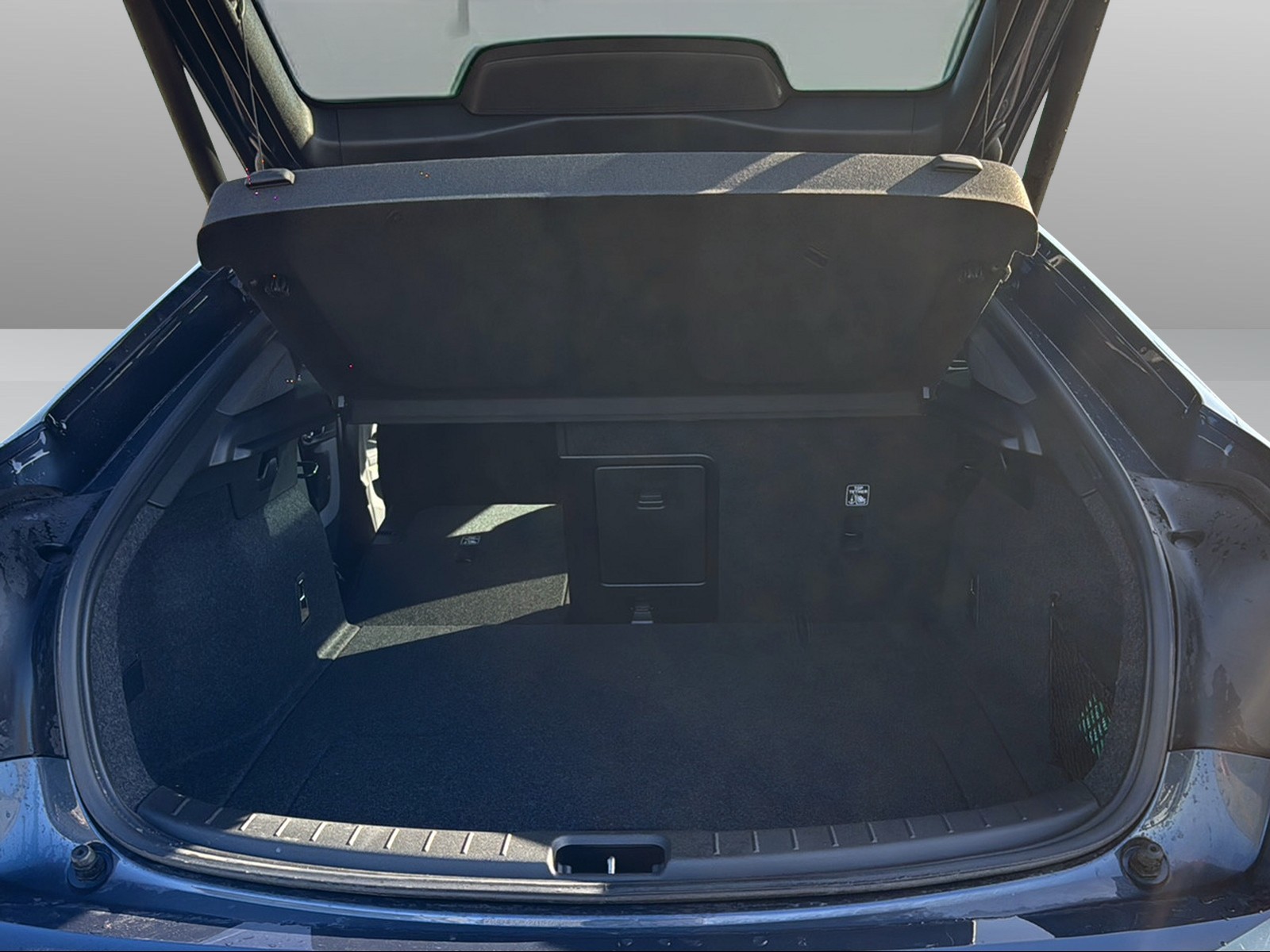 POLESTAR 2 Long Range Dual Motor-image-15