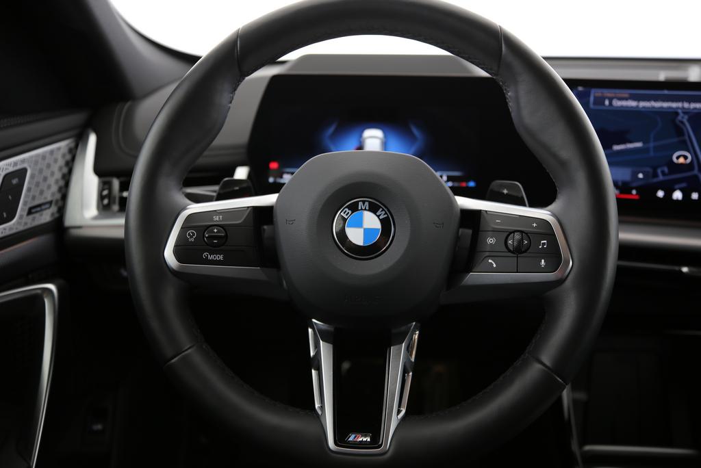 BMW X1 23i xDrive-image-5