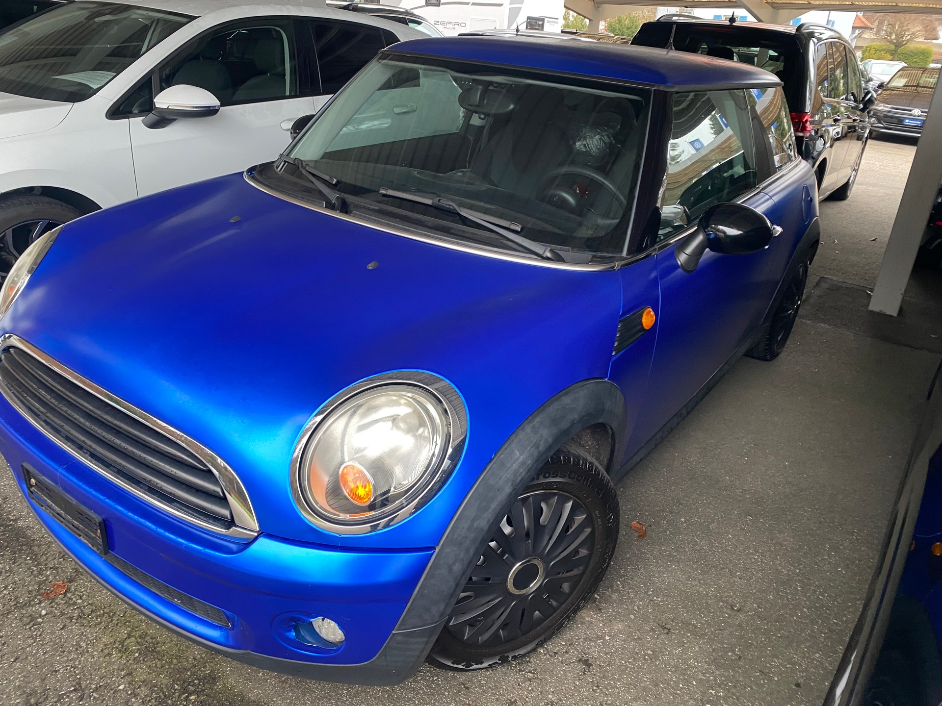 MINI One-image-2