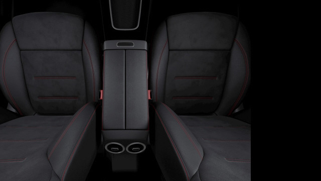 MERCEDES-BENZ A 250 4Matic 8G-DCT-image-12