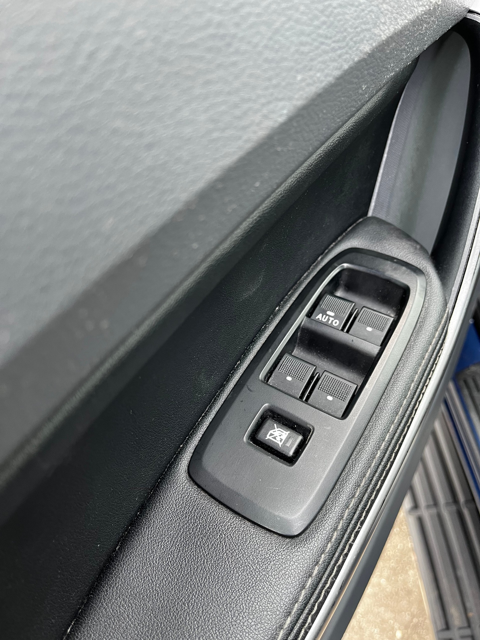 FORD Ranger LTD 3.2 TDCi 4x4-image-11