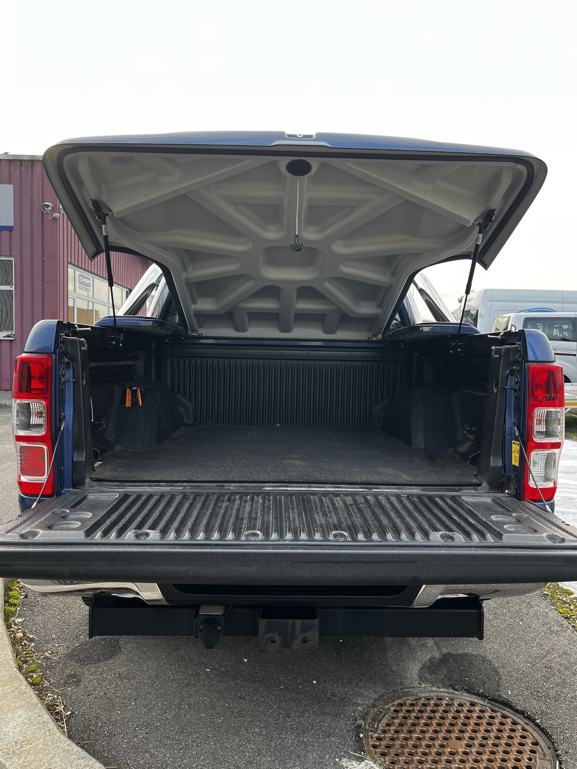 FORD Ranger LTD 3.2 TDCi 4x4-image-4