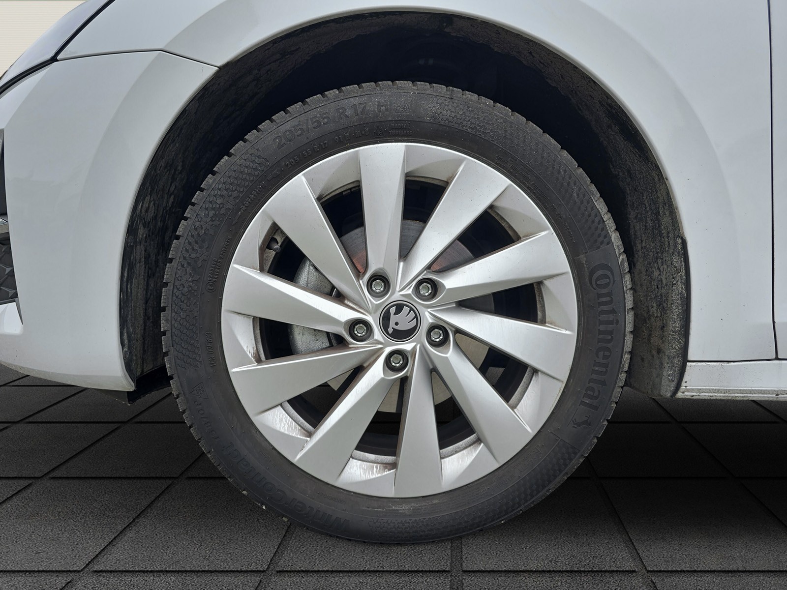 SKODA Octavia Combi 1.5 TSI Selection DSG-image-5