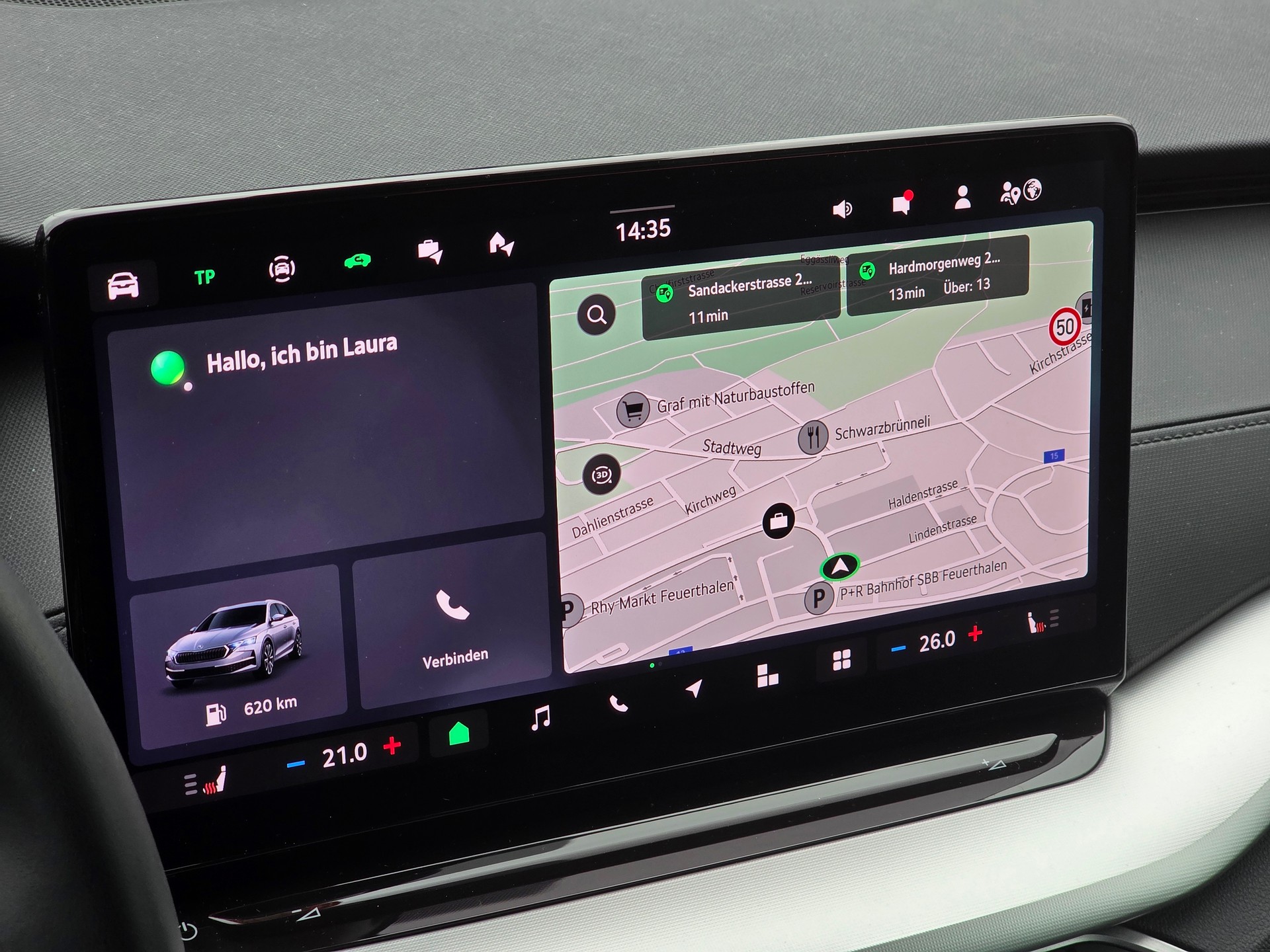 SKODA Octavia Combi 1.5 TSI Selection DSG-image-12