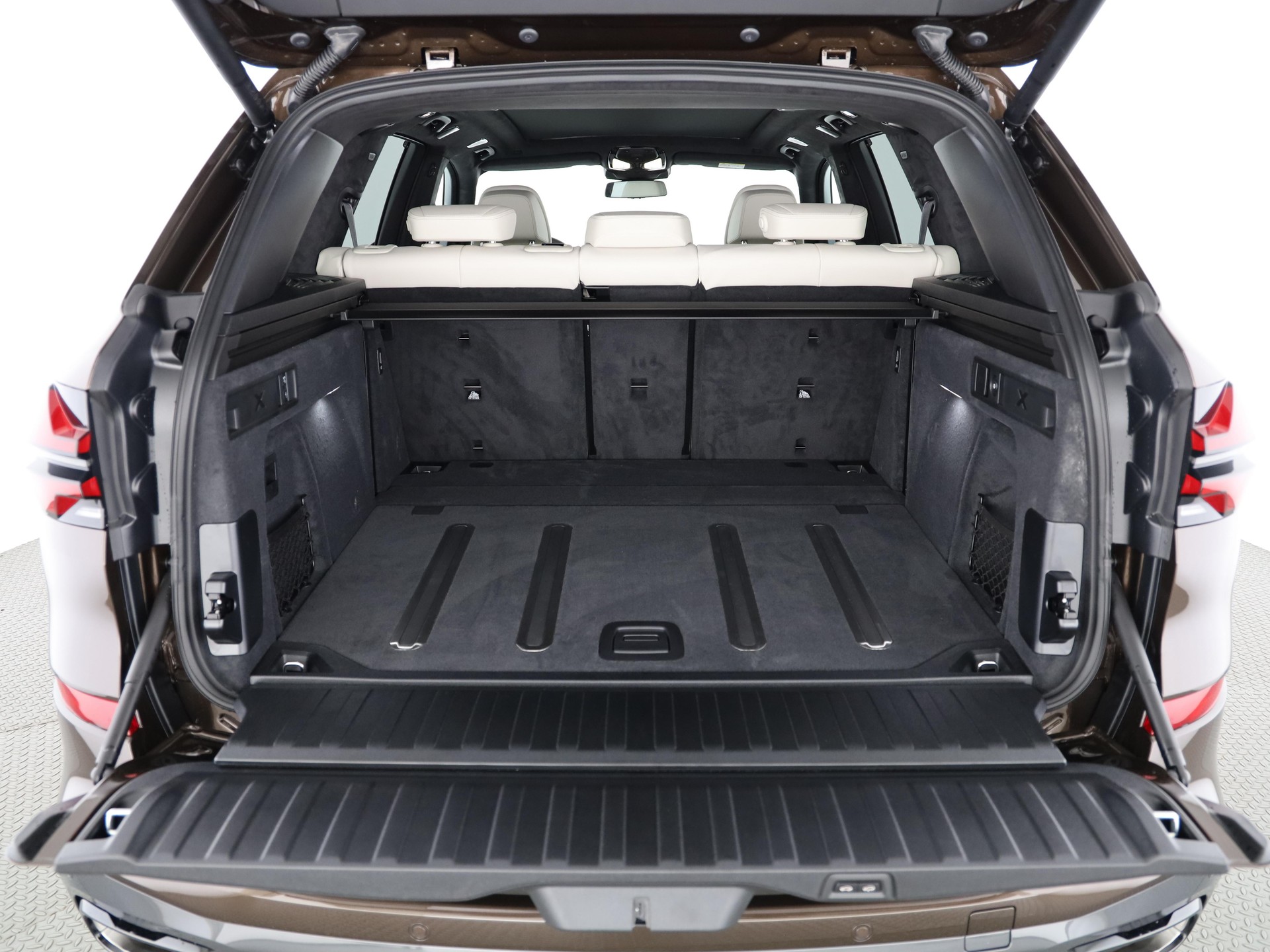 BMW X5 40d xDrive SAG-image-7