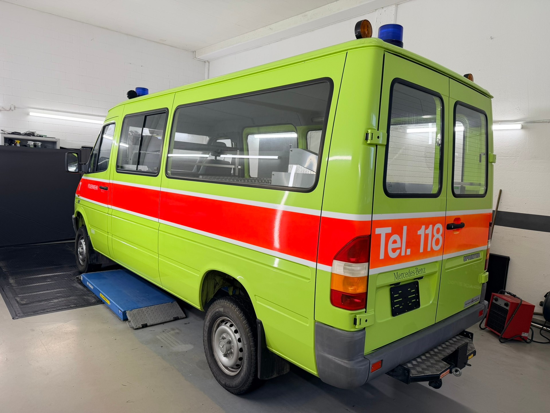 MERCEDES-BENZ Sprinter 314 4X4 FEUERWEHR-image-5