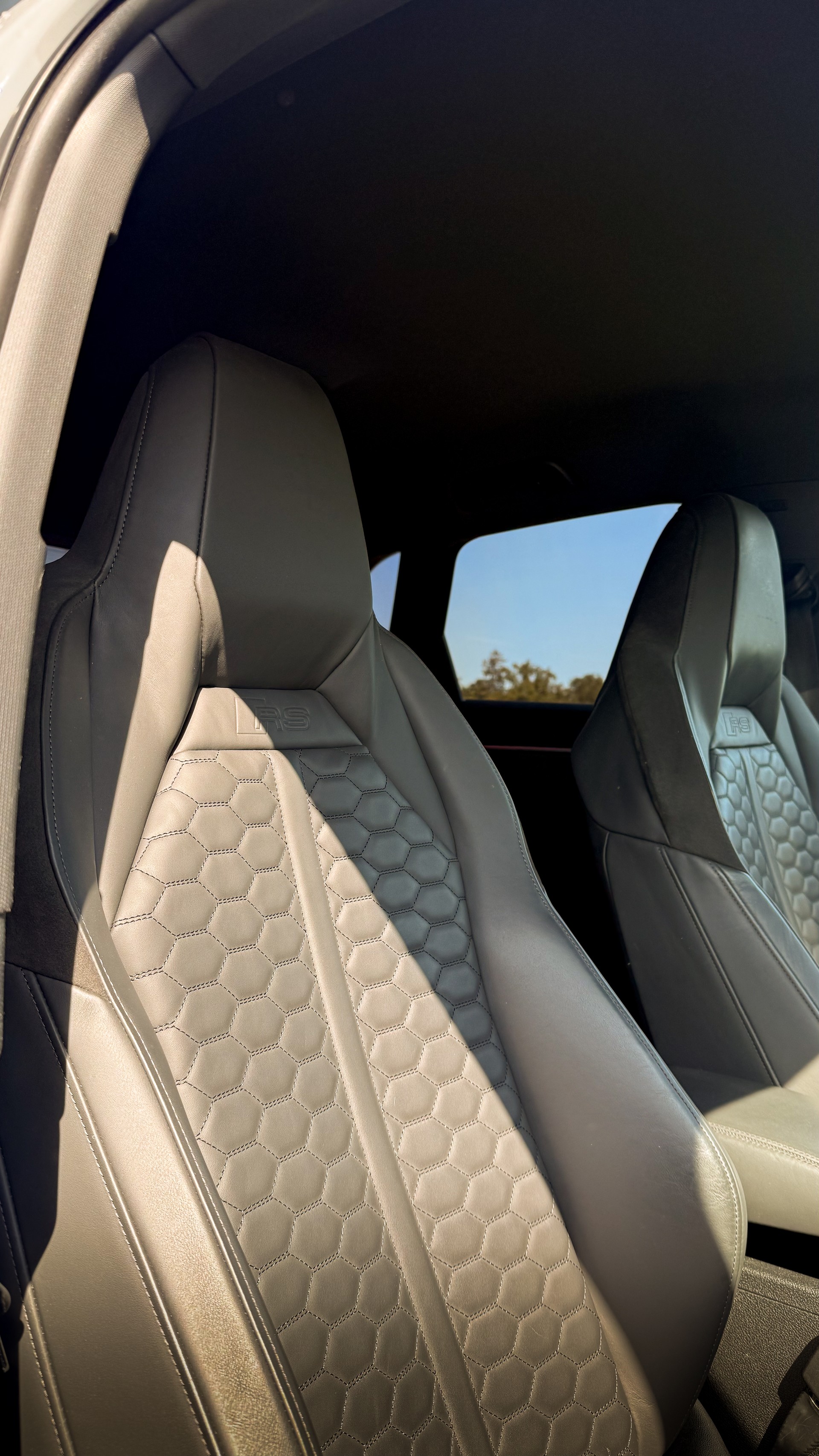 AUDI RS Q3 2.5 TFSI quattro S tronic, Garantie d’occasion 12 mois possible-image-5