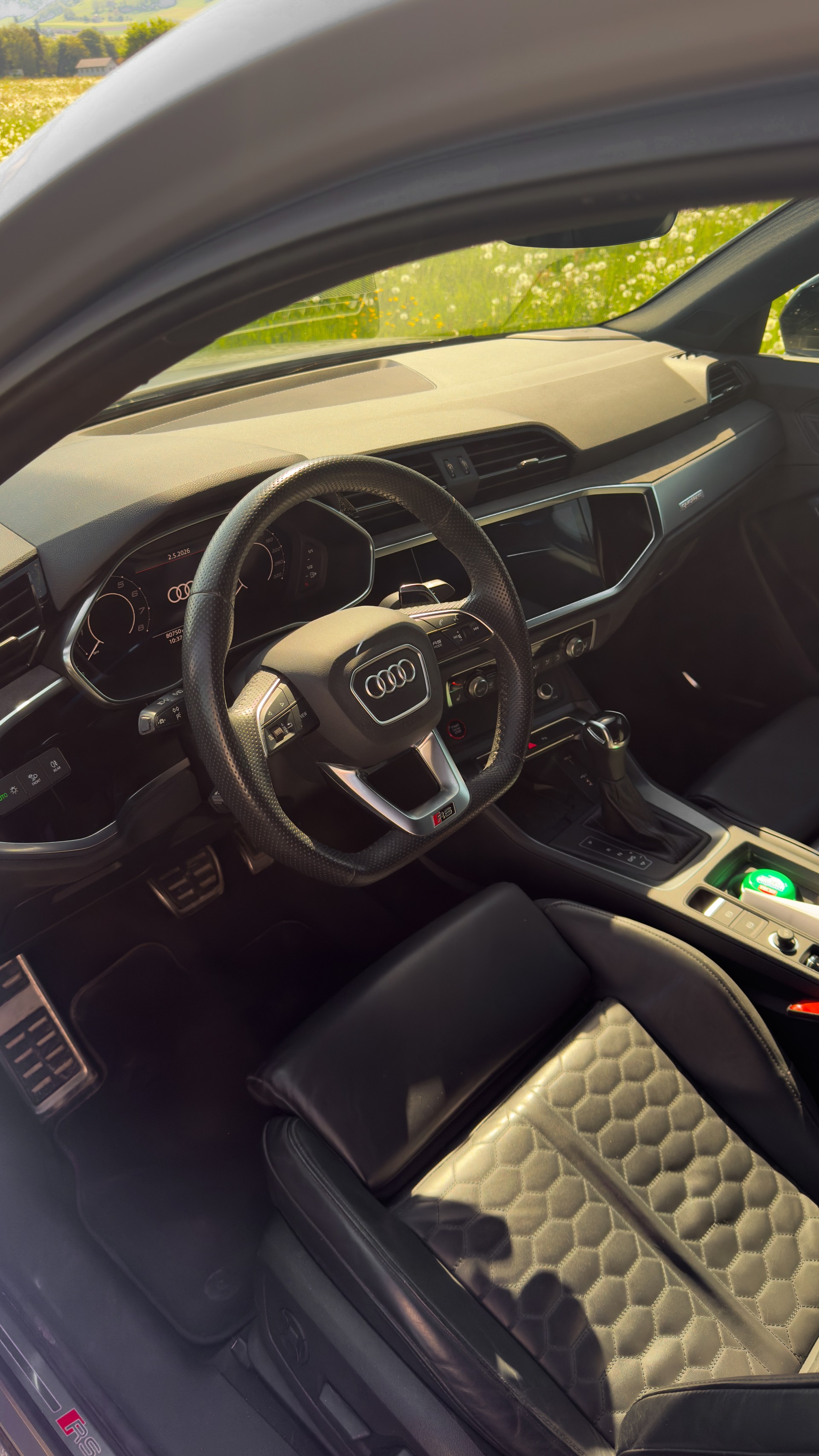 AUDI RS Q3 2.5 TFSI quattro S tronic, Garantie d’occasion 12 mois possible-image-4