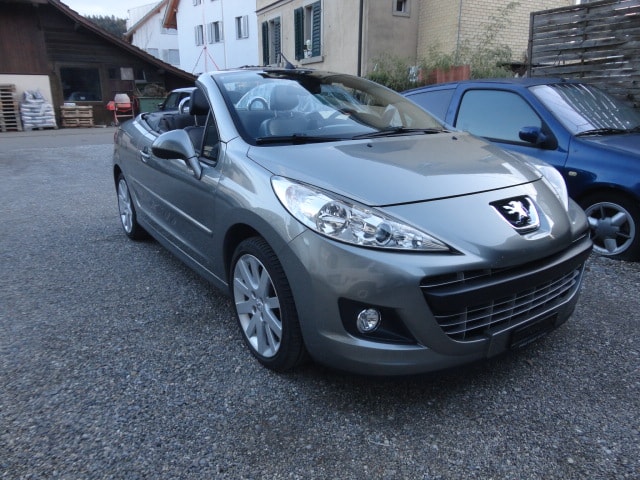 PEUGEOT 207 CC 1.6 16V Turbo Sport-image-1