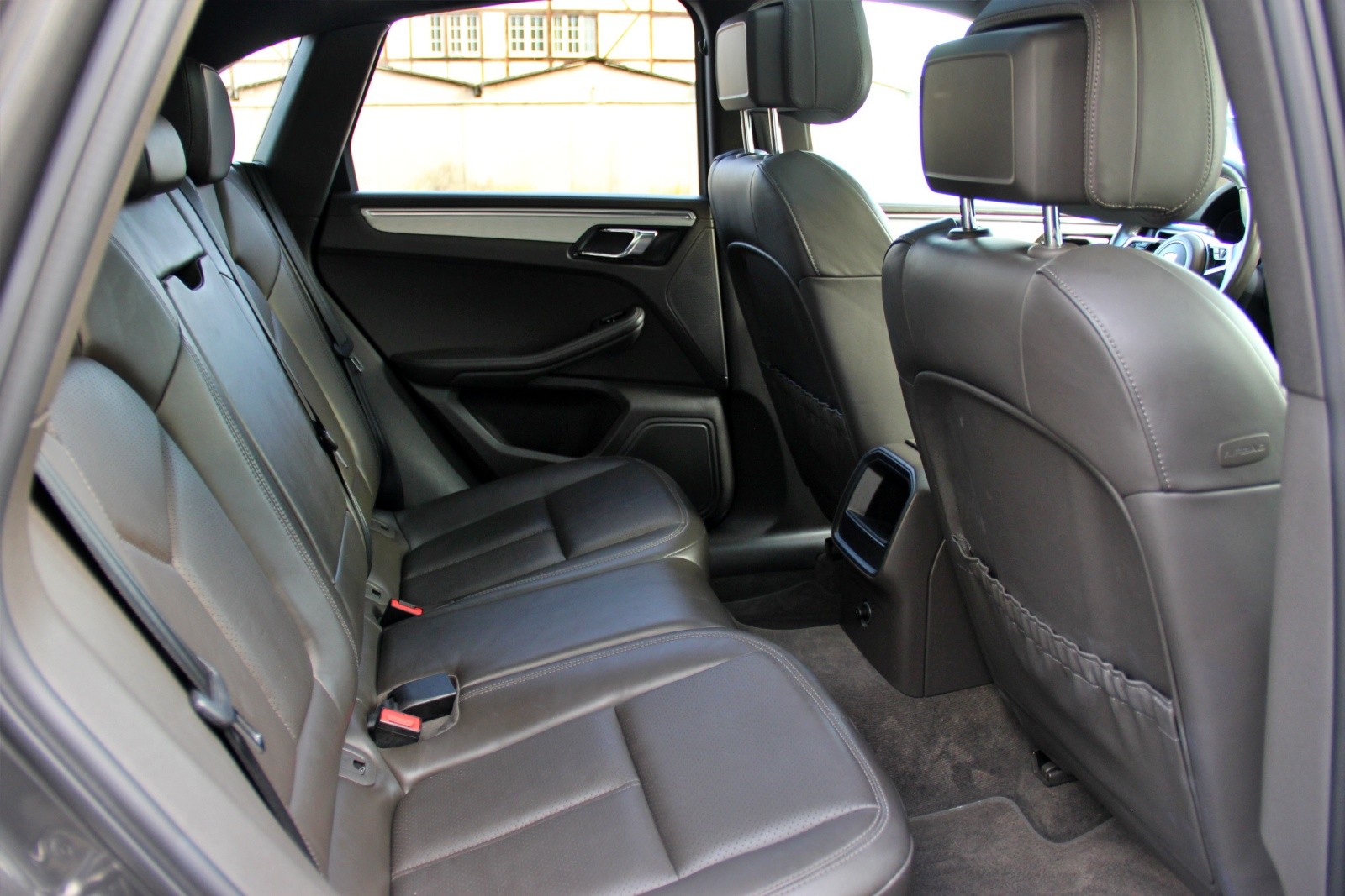 PORSCHE Macan S Diesel PDK-image-11