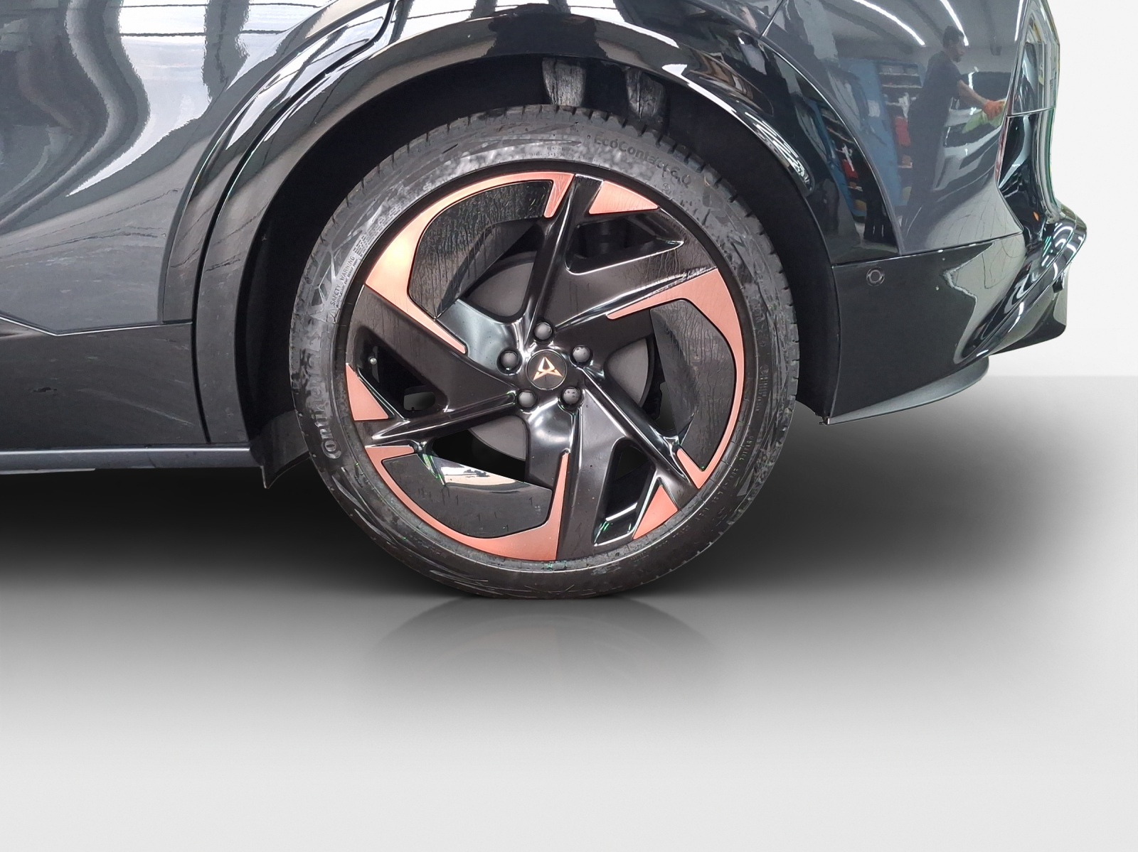 CUPRA Tavascan Type 9 77 kWh Adrenaline-image-14