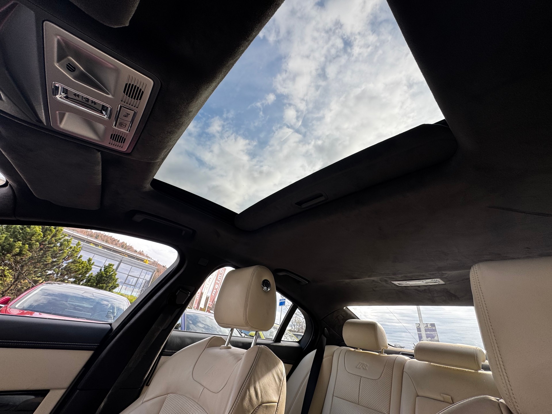JAGUAR XF 5.0 V8 S/C XFR-image-12
