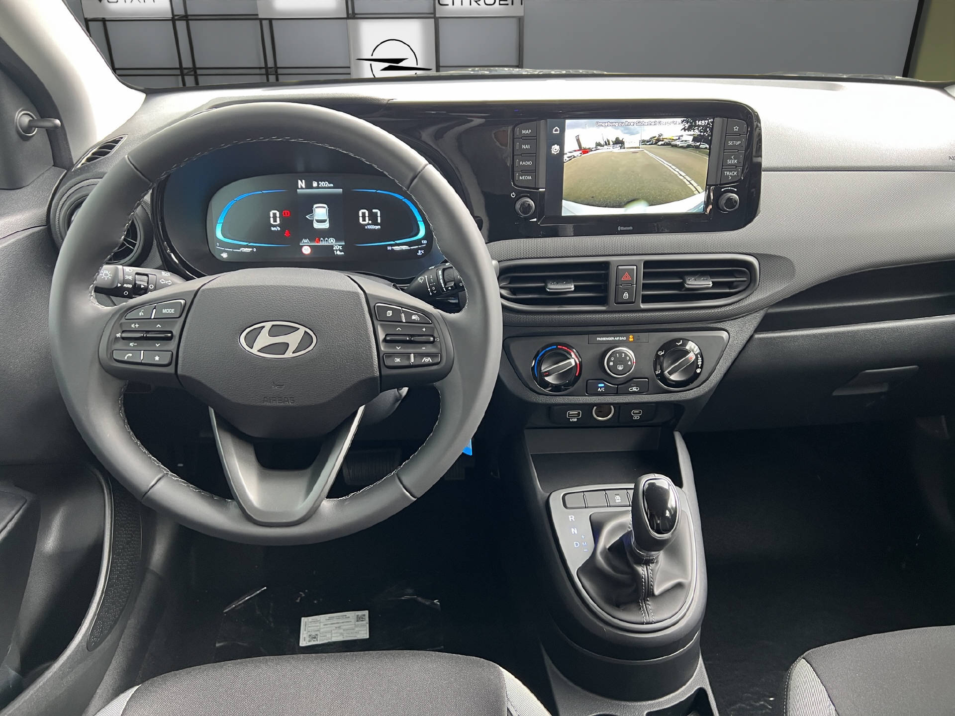 HYUNDAI i10 1.0 Origo-image-9