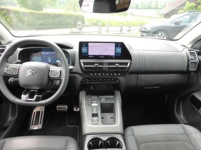 CITROEN C5 Aircross 1.2 HEV Swiss Edition-image-7