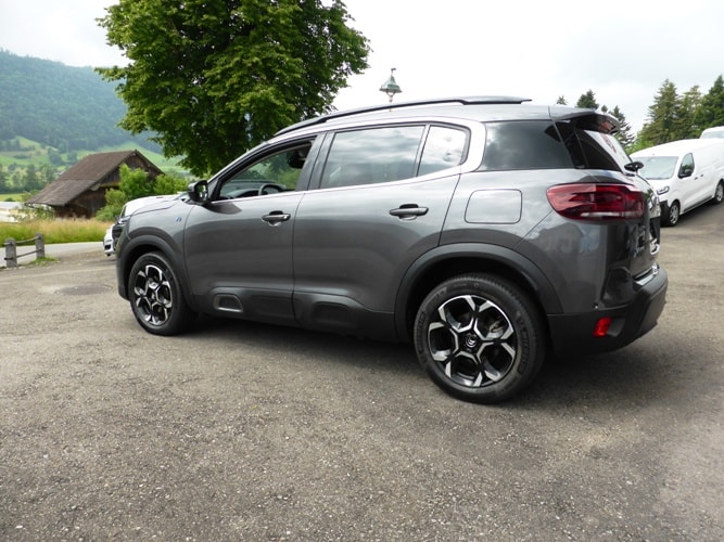 CITROEN C5 Aircross 1.2 HEV Swiss Edition-image-1
