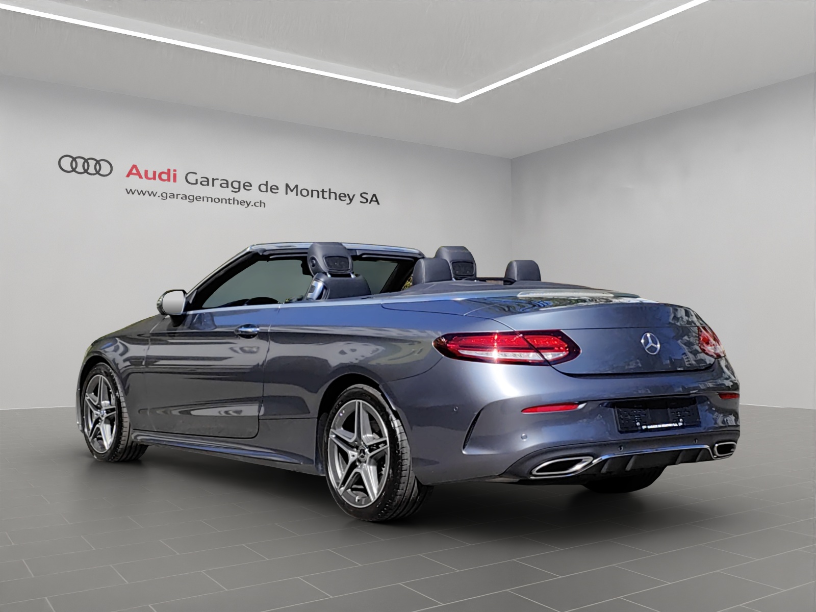 MERCEDES-BENZ C 200 AMG Line Cabriolet 4Matic 9G-Tronic-image-2