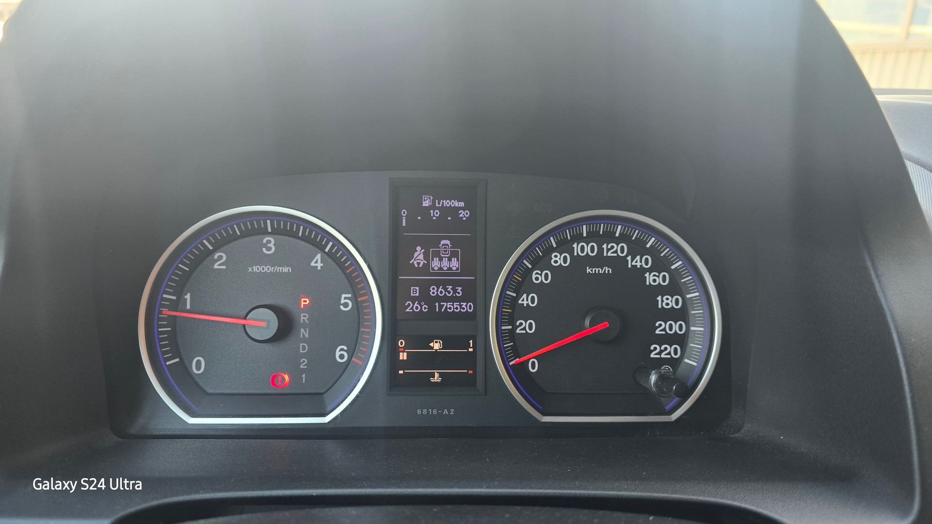 HONDA CR-V 2.2 i-DTEC 4WD Elegance Lifestyle Edi. Aut.-image-8