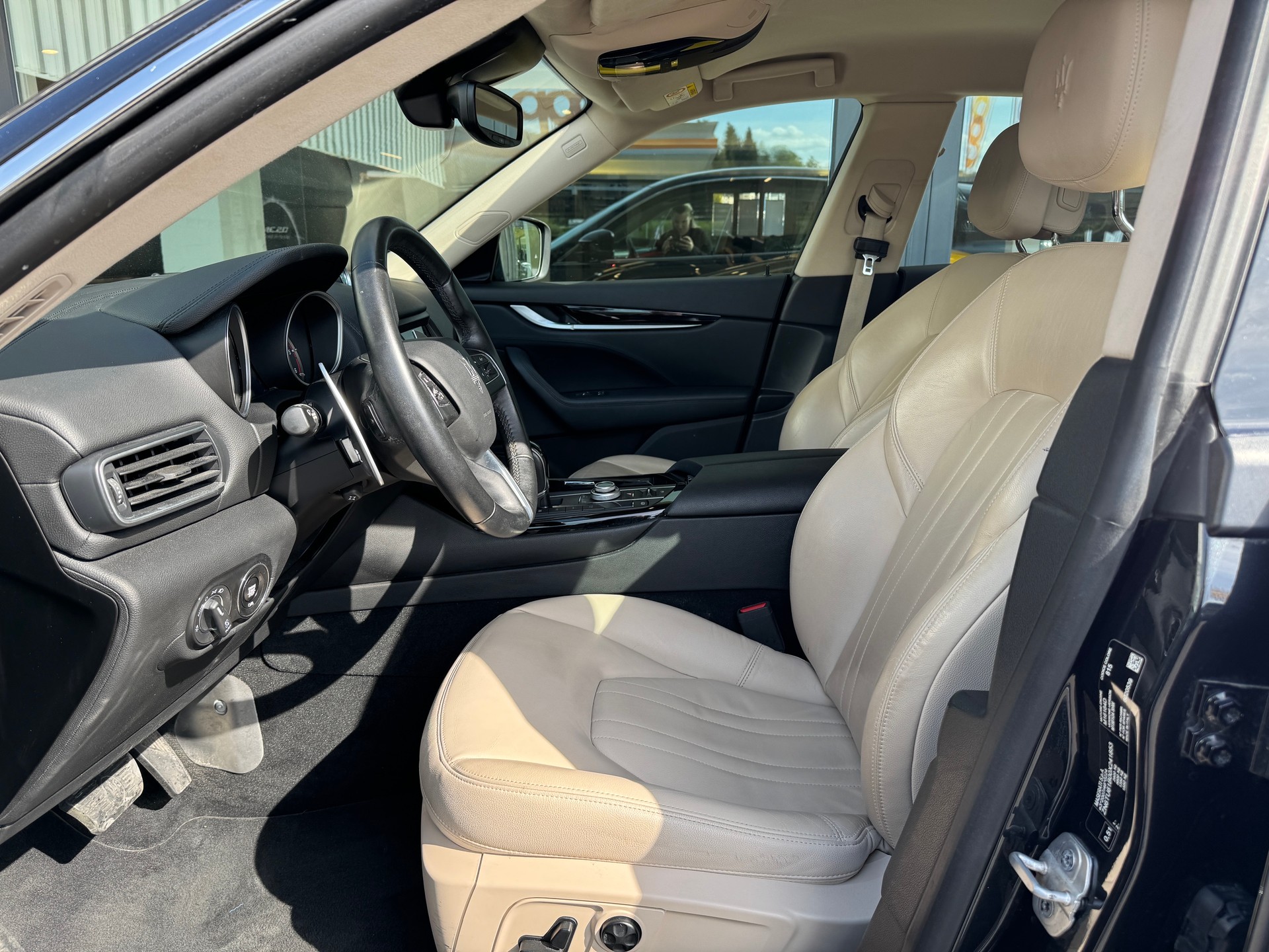 MASERATI Levante D 3.0 V6-image-4