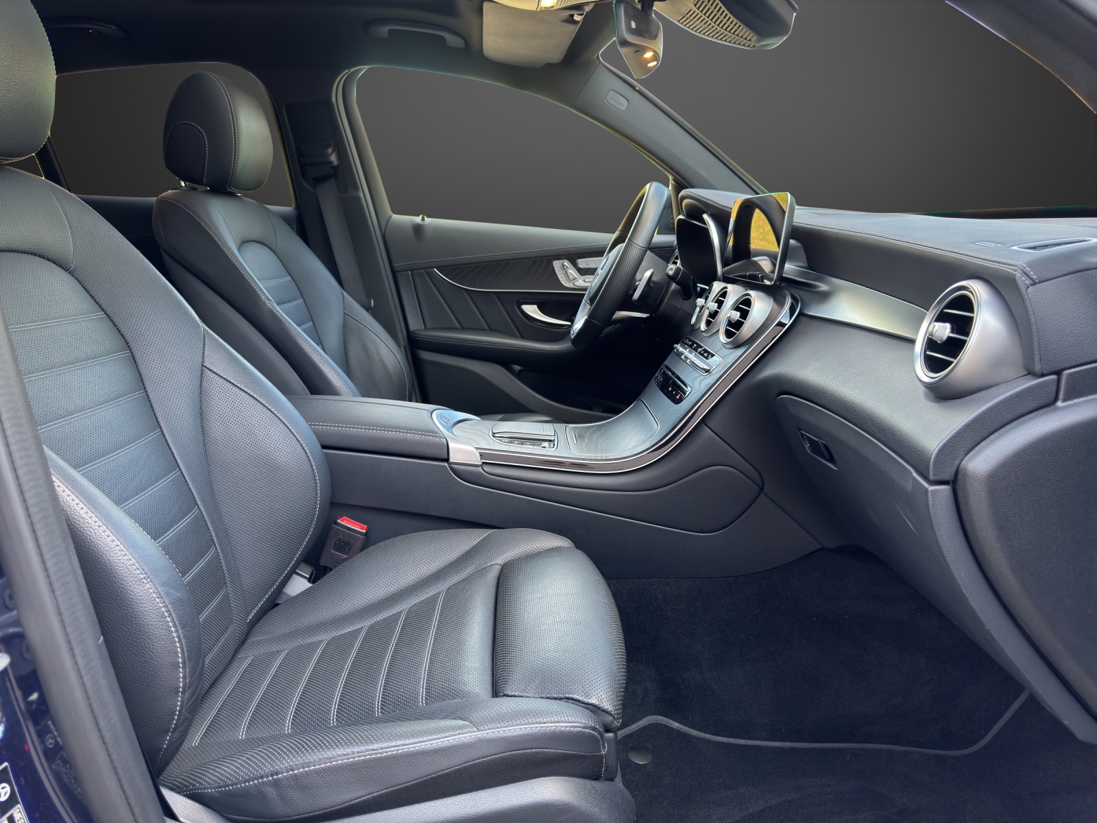 MERCEDES-BENZ GLC Coupé 400d AMGLine 4M-image-11