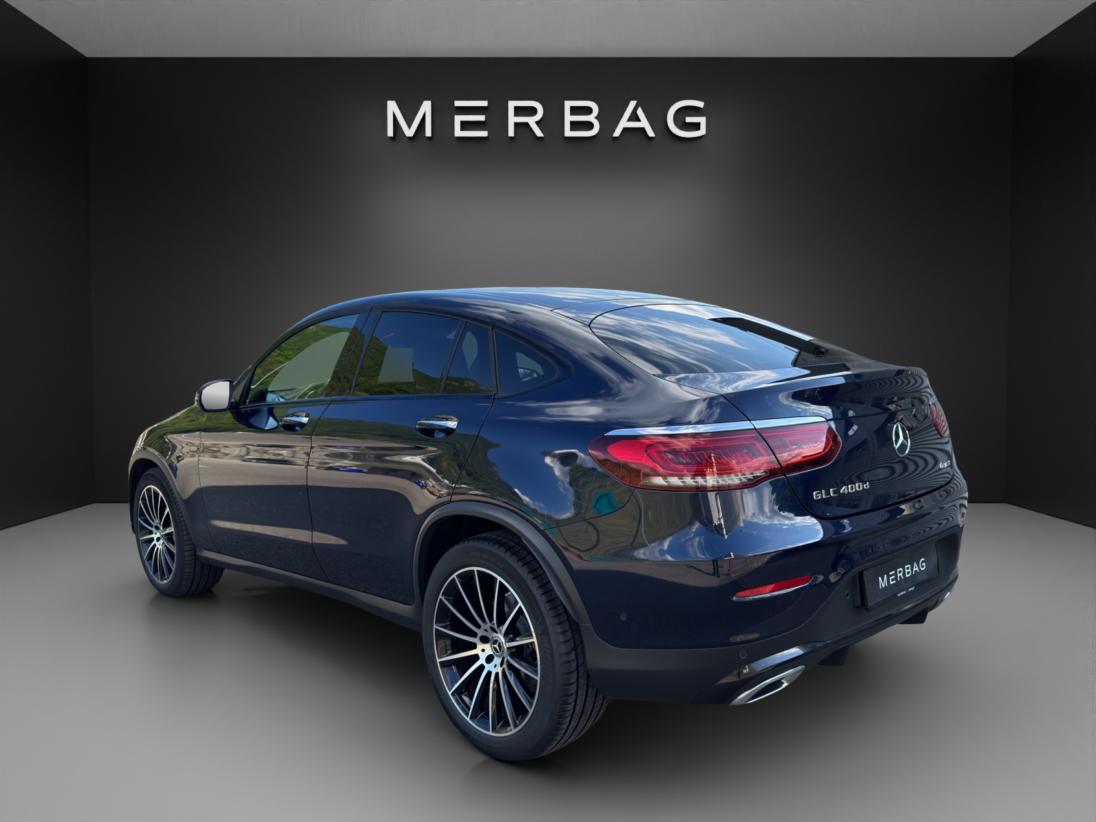 MERCEDES-BENZ GLC Coupé 400d AMGLine 4M-image-2