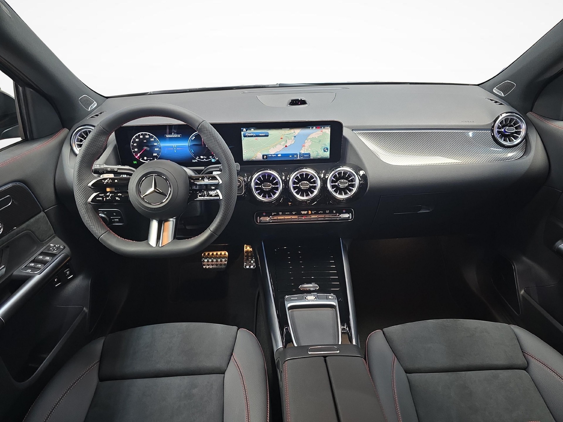 MERCEDES-BENZ GLA 250 e EQ Star AMG Line-image-4