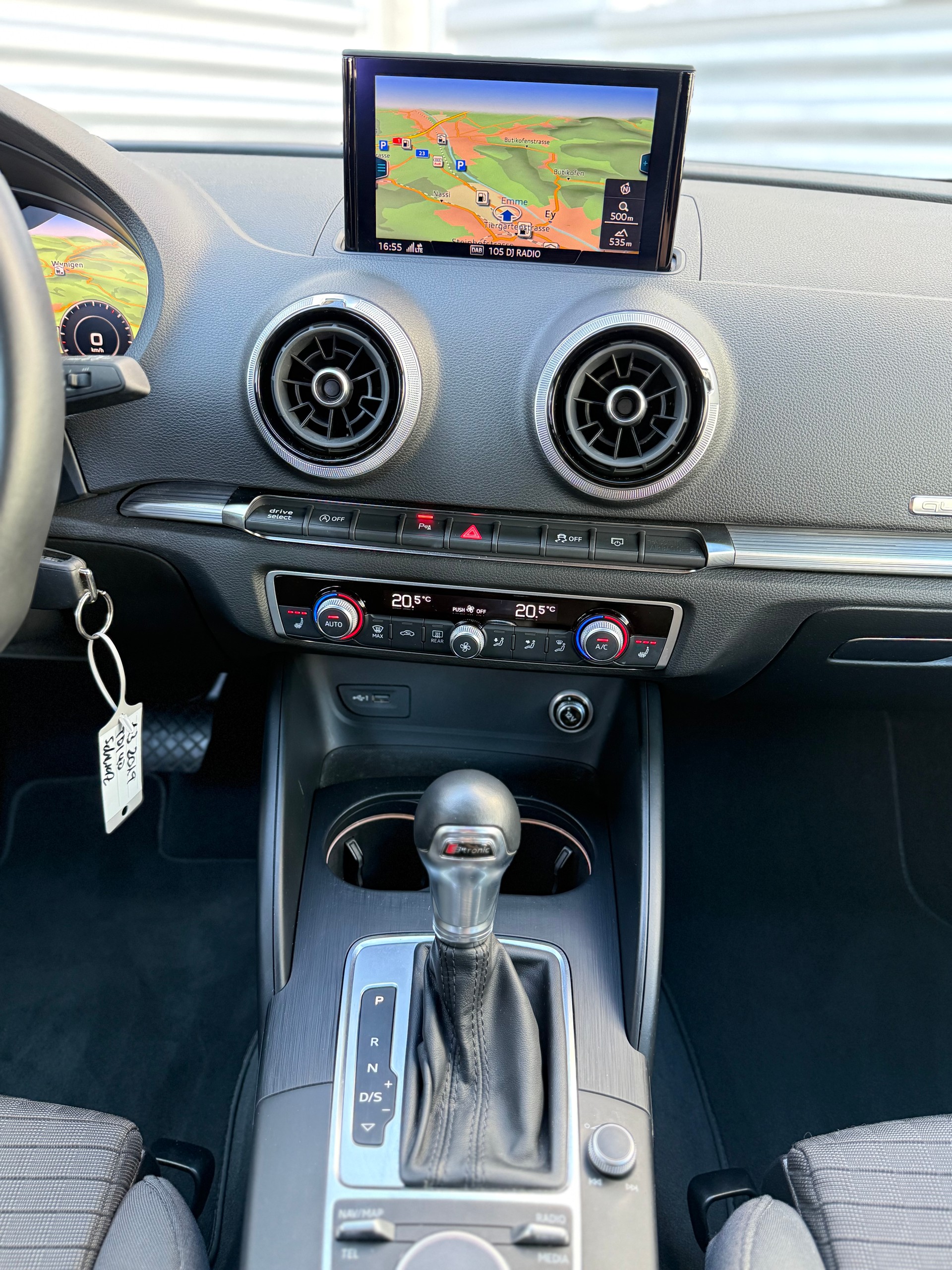 AUDI A3 Sportback 40 TDI Sport quattro S-tronic-image-9