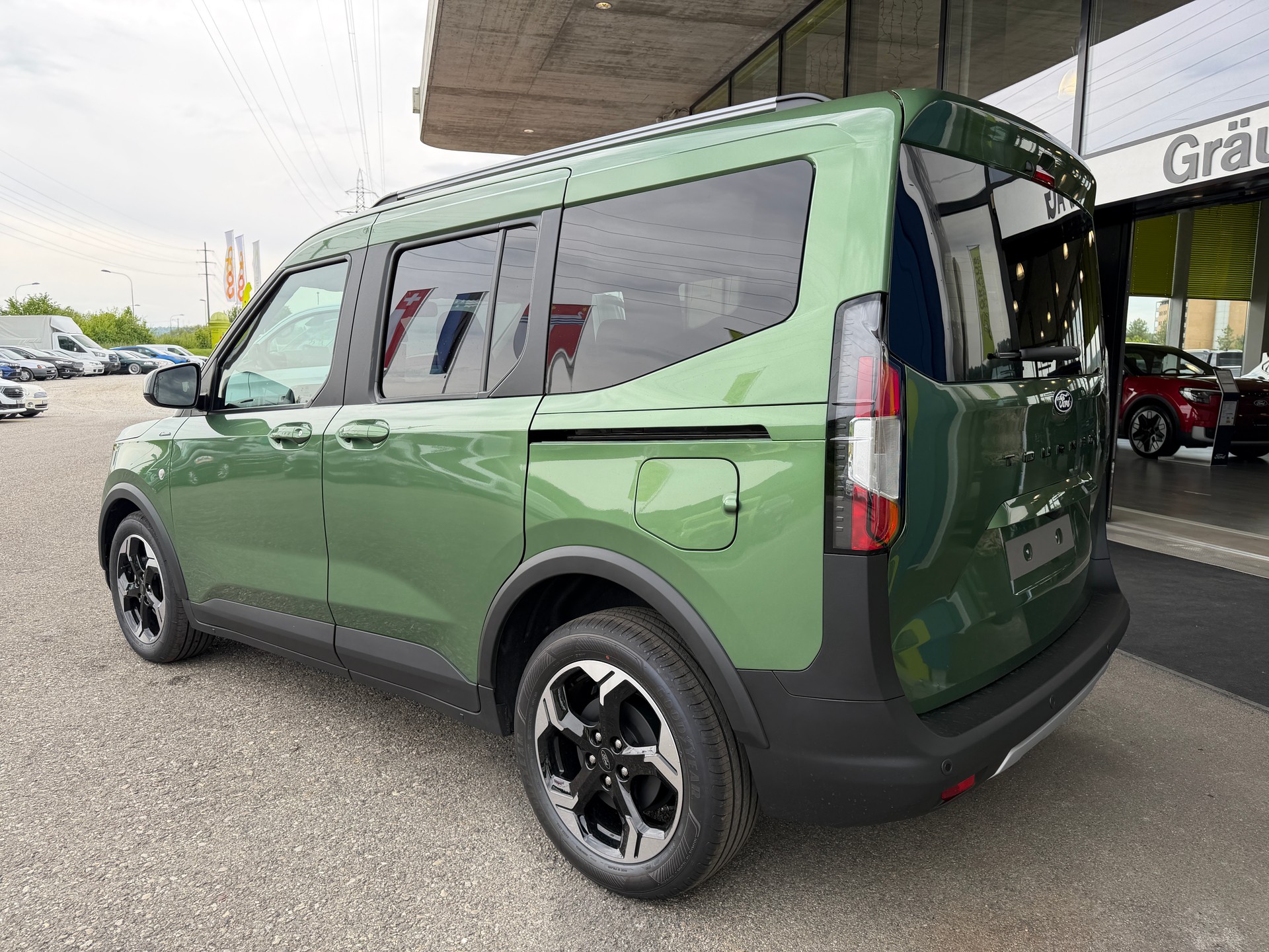 FORD Tourneo Courier 1.0 EcoBoost Active Automat-image-3