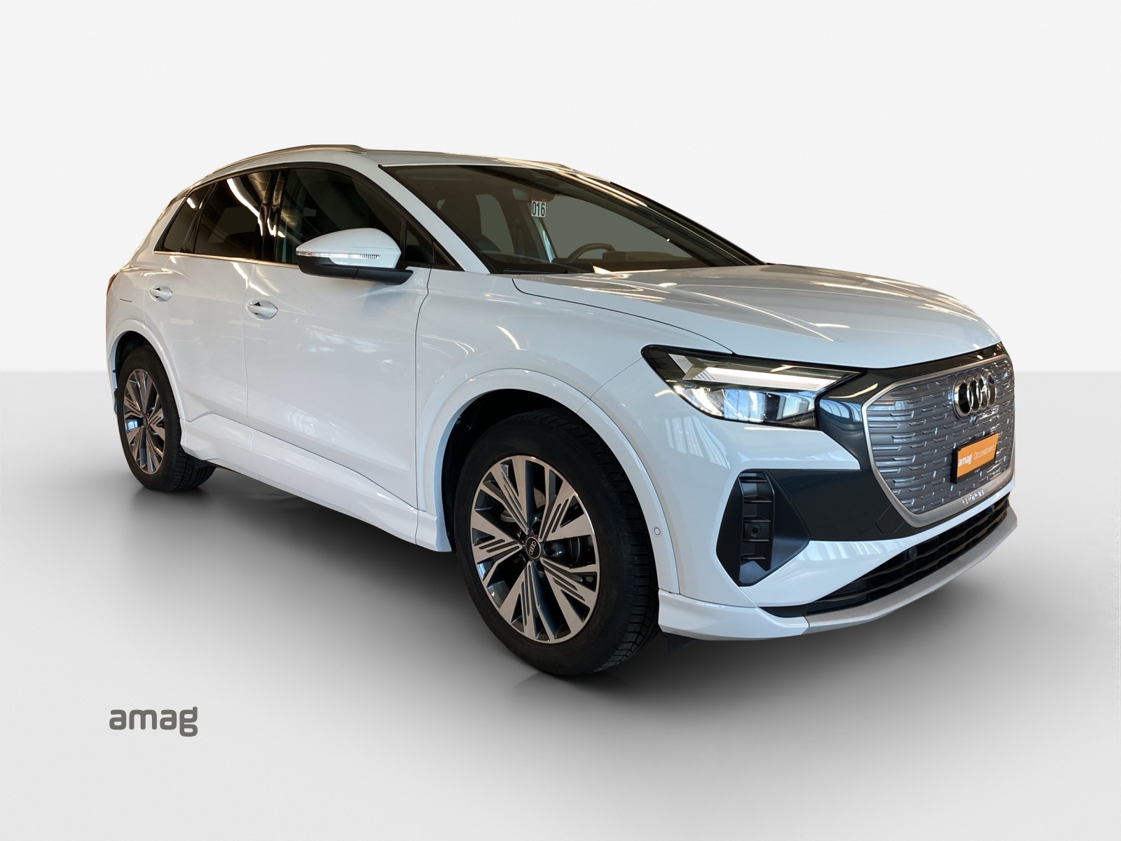 AUDI Q4 e-tron 35-image-6