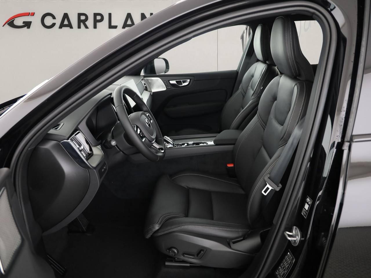 VOLVO XC60 2.0 T8 TE Black Edition eAWD-image-5