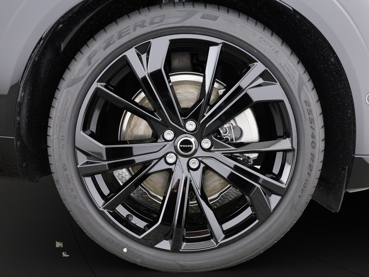 VOLVO XC60 2.0 T8 TE Black Edition eAWD-showroom-element-2