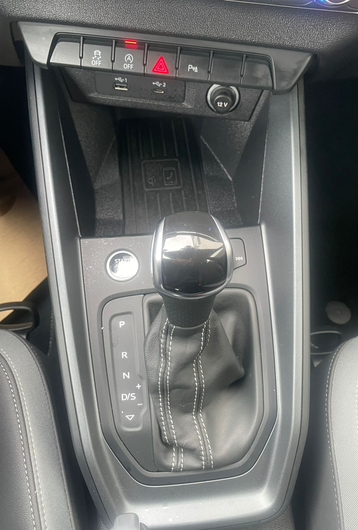 AUDI A1 Sportback 30 TFSI A1 S line – Top ausgestattet | CH-Fahrzeug | Gratis-Service | Navigation | AC-image-8